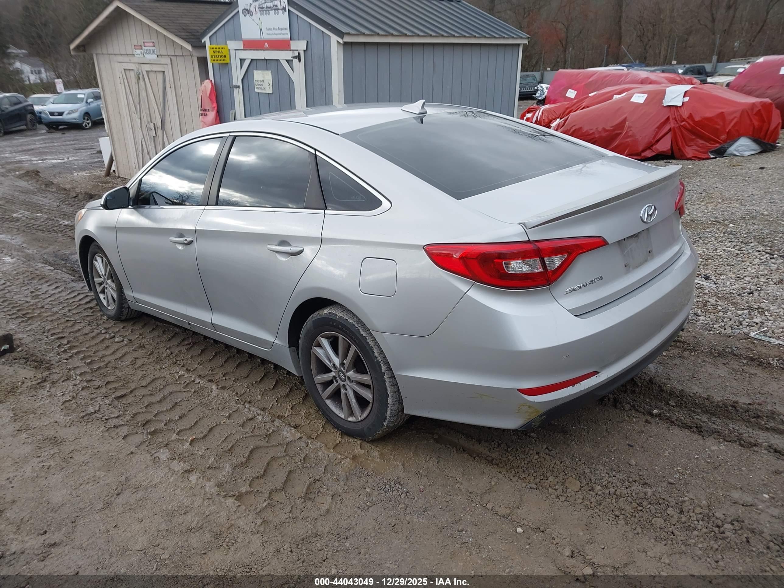 HYUNDAI SONATA image 3