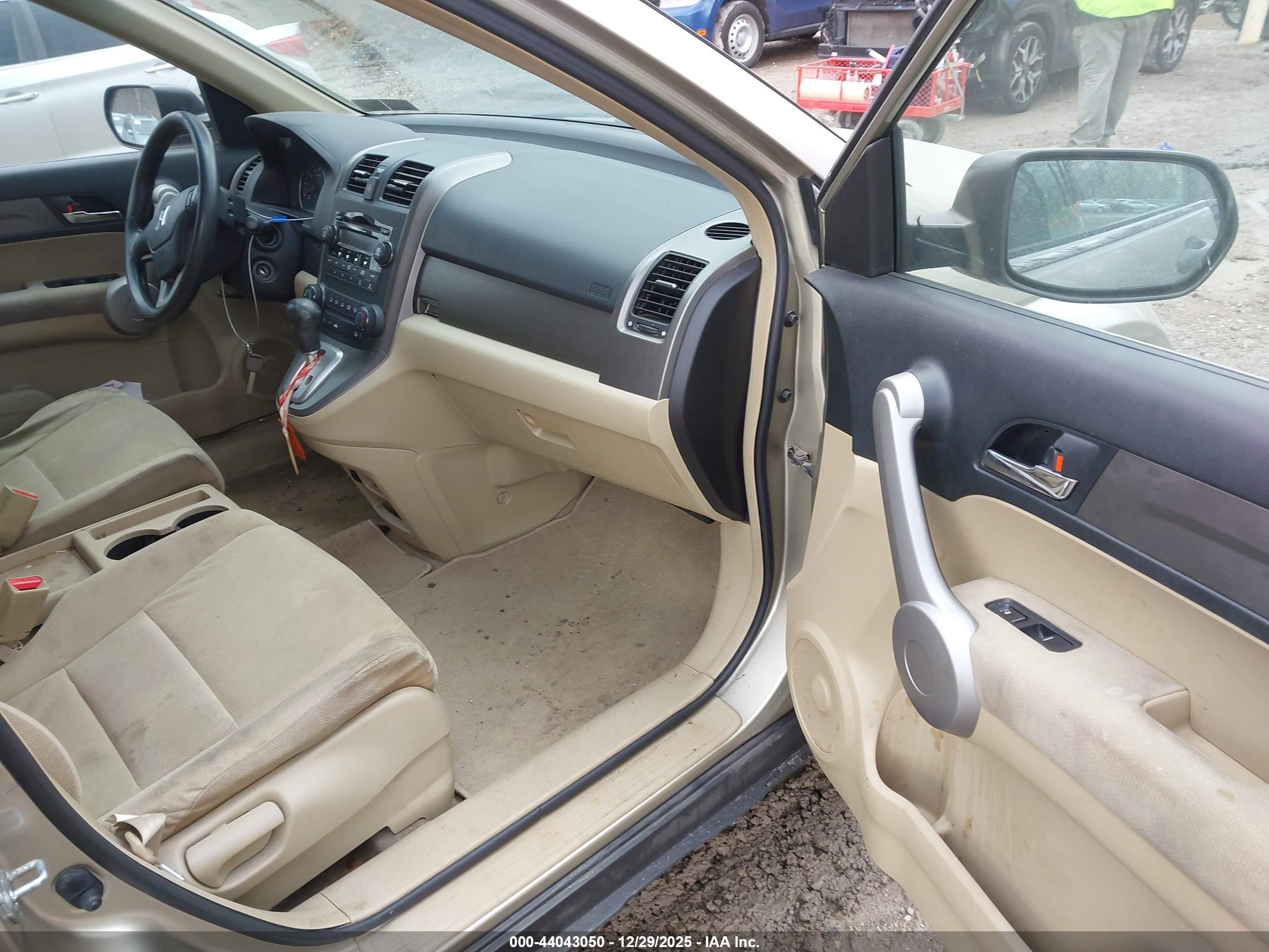 HONDA CR-V image 5