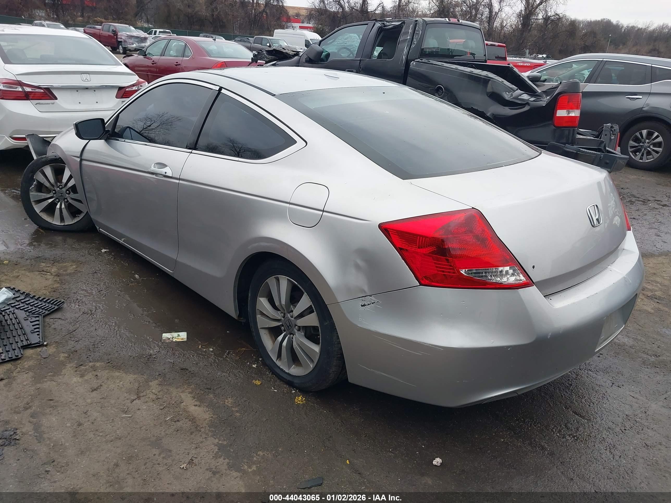 HONDA ACCORD image 3
