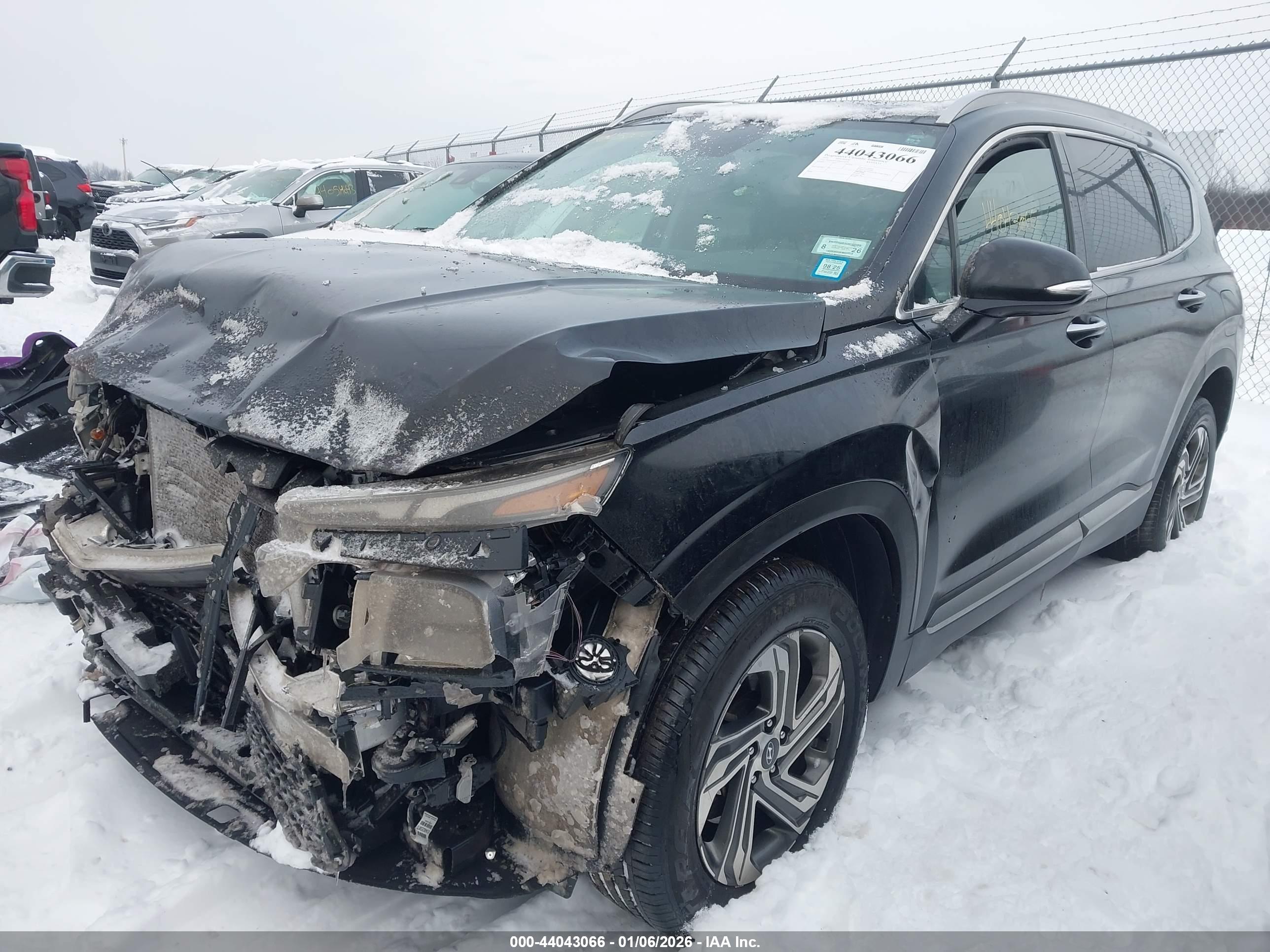 HYUNDAI SANTA image 2