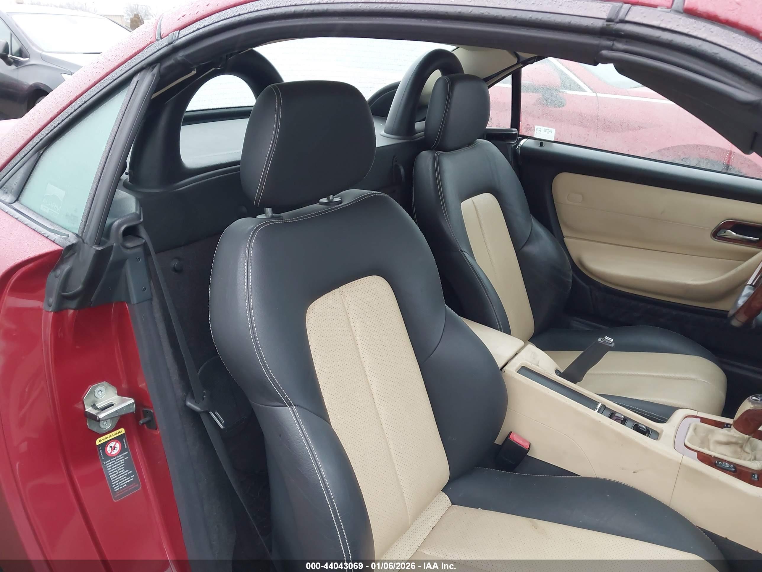 MERCEDES-BENZ SLK image 8