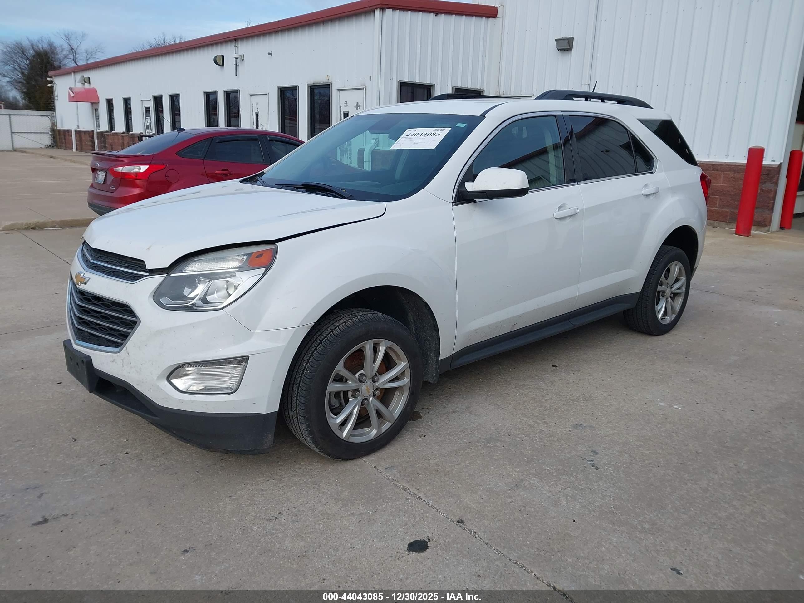 CHEVROLET EQUINOX image 2