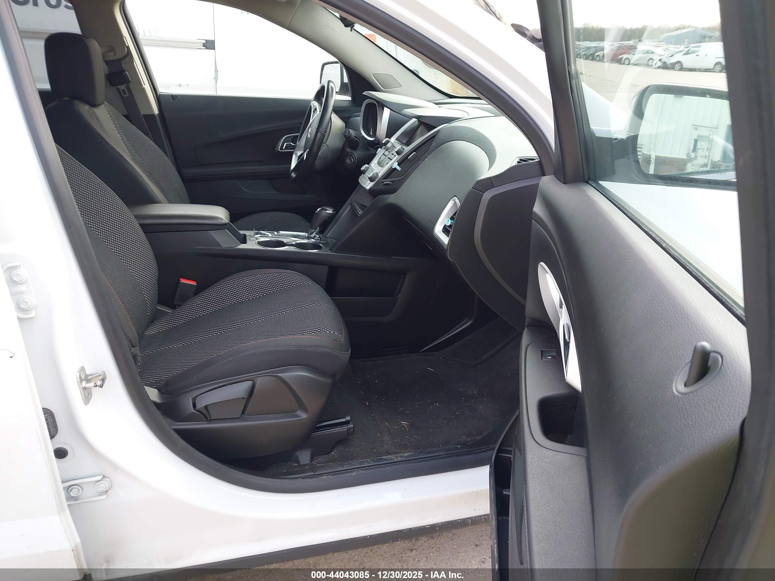 CHEVROLET EQUINOX image 5