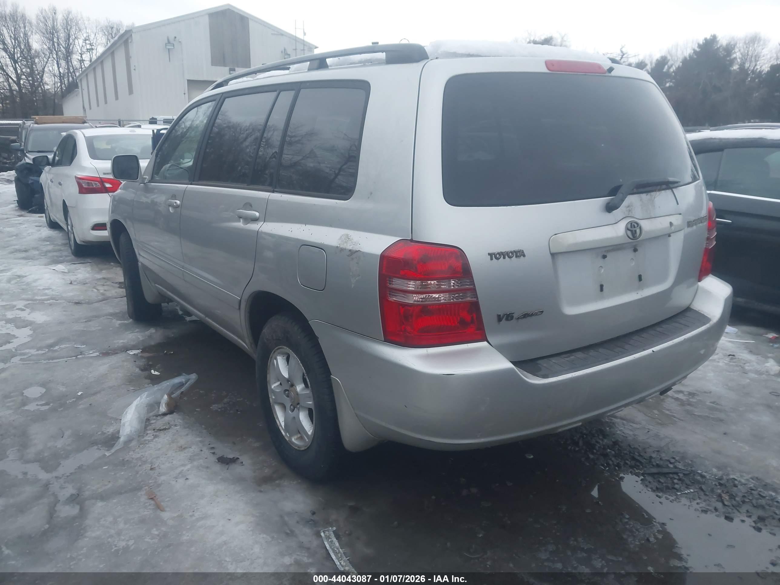 TOYOTA HIGHLANDER image 3
