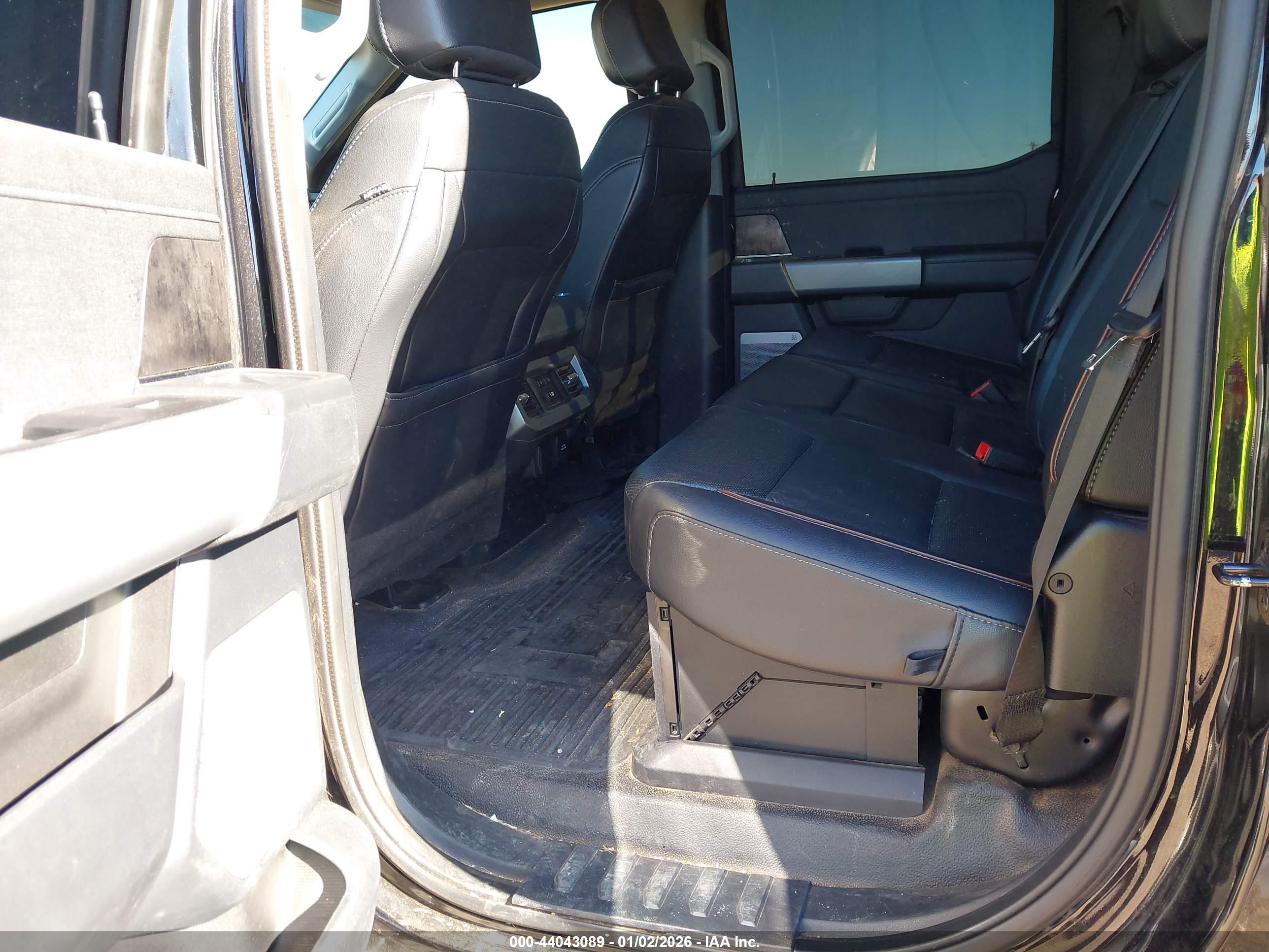 FORD F-350 image 8