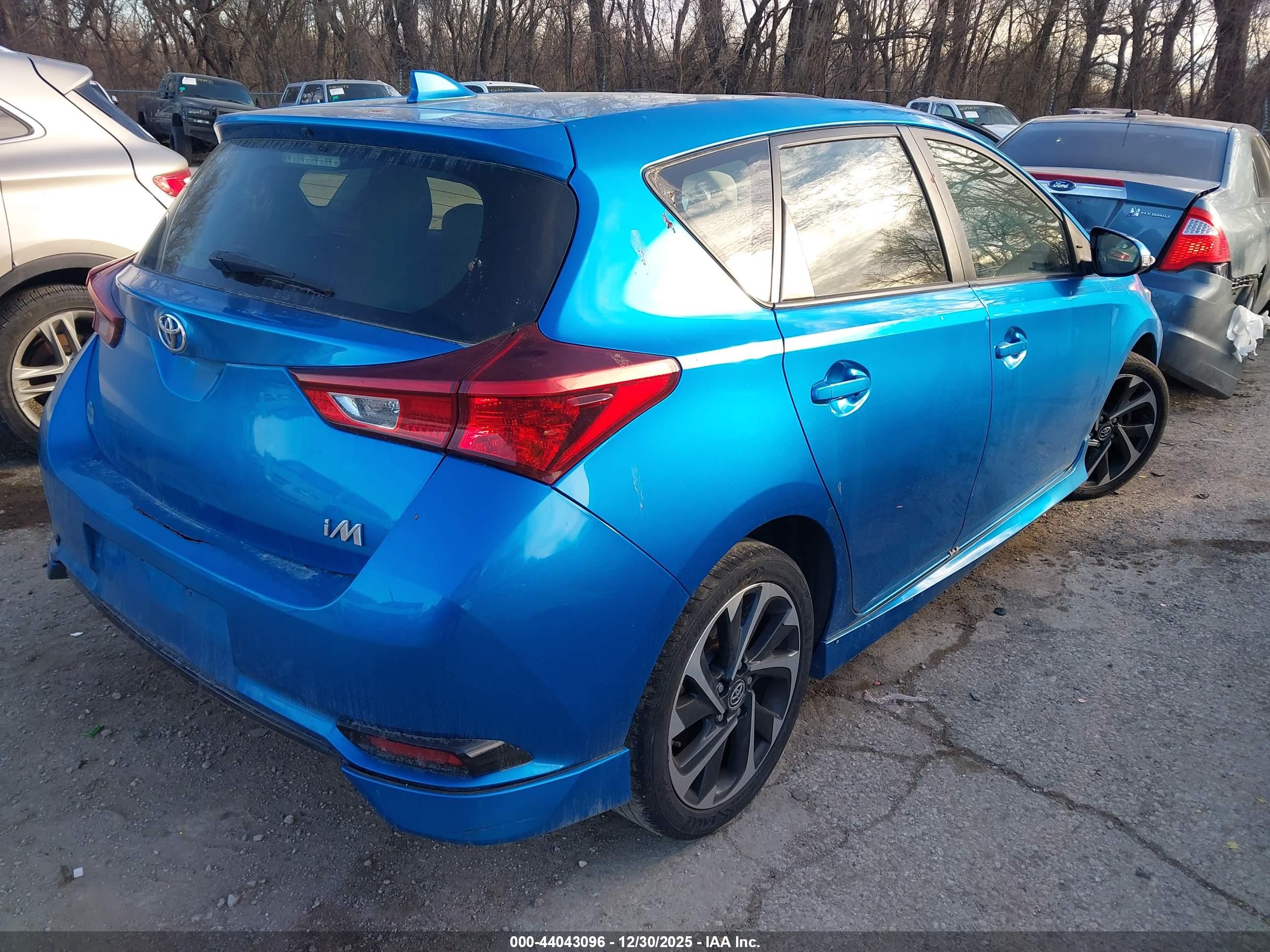 TOYOTA COROLLA image 4