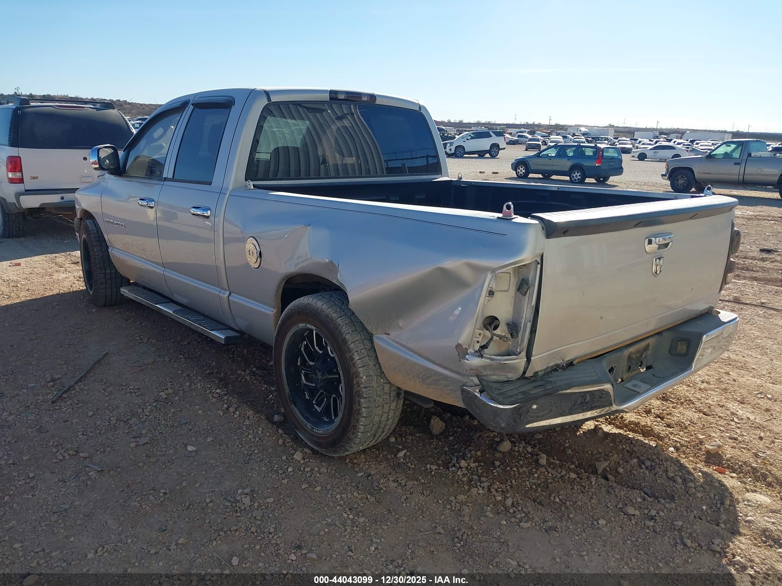 DODGE RAM image 3