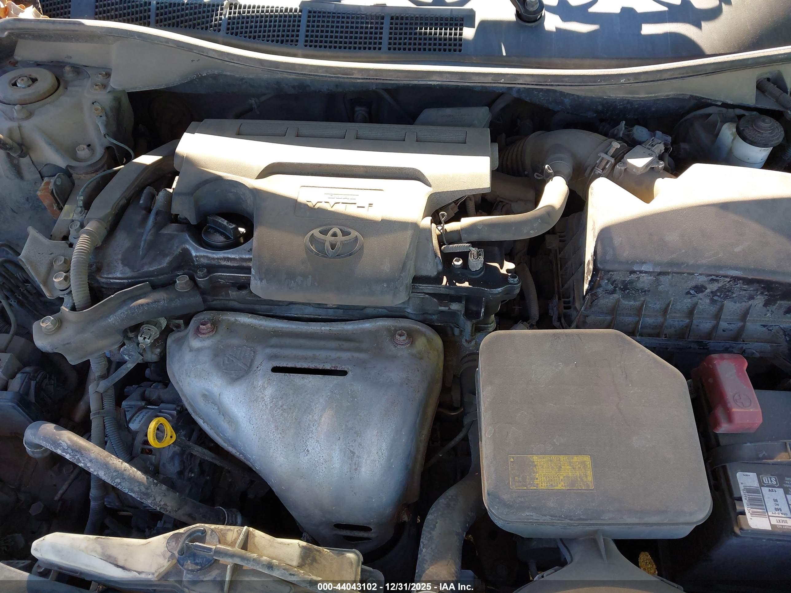 TOYOTA CAMRY image 10