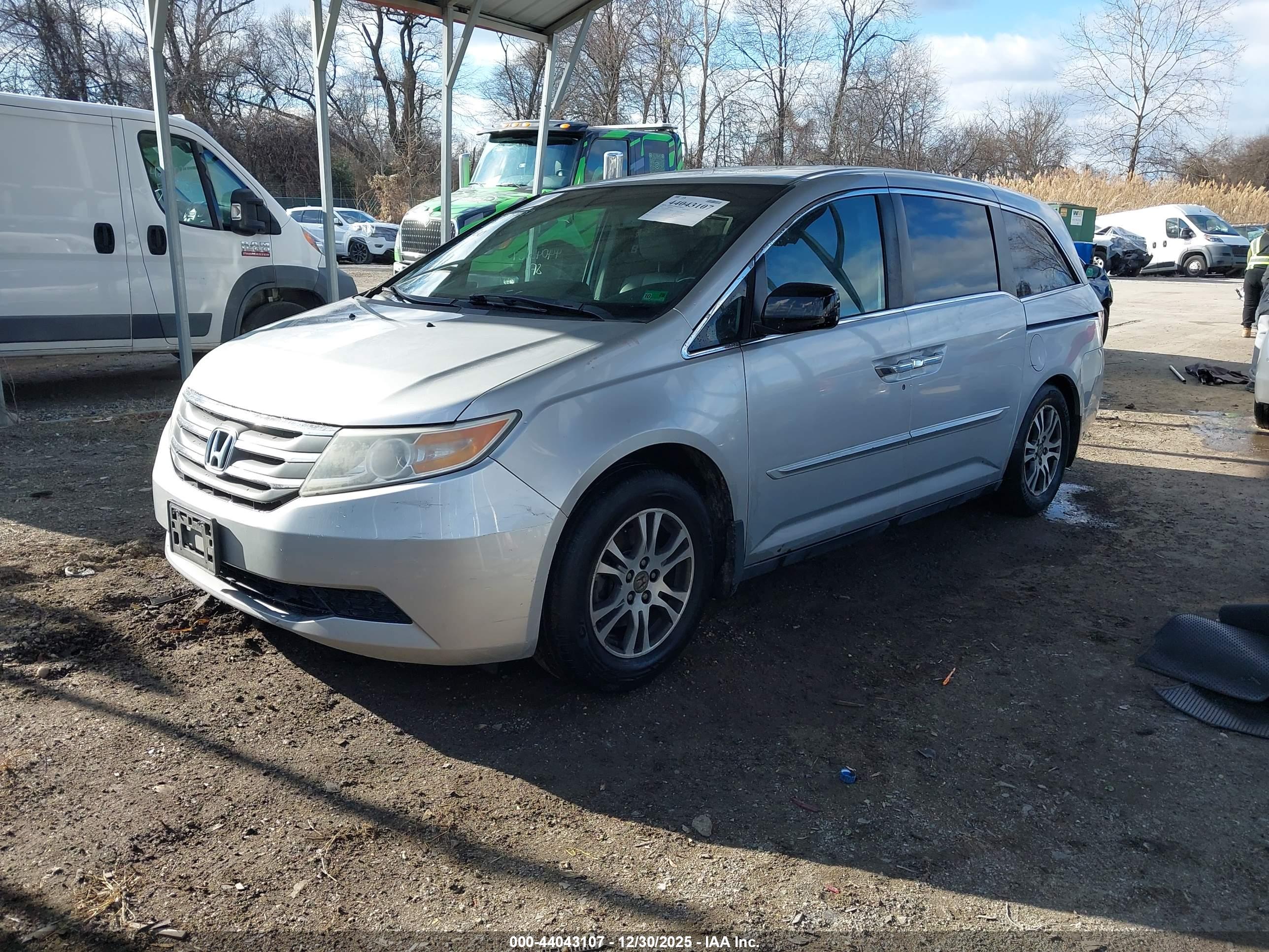 HONDA ODYSSEY image 2