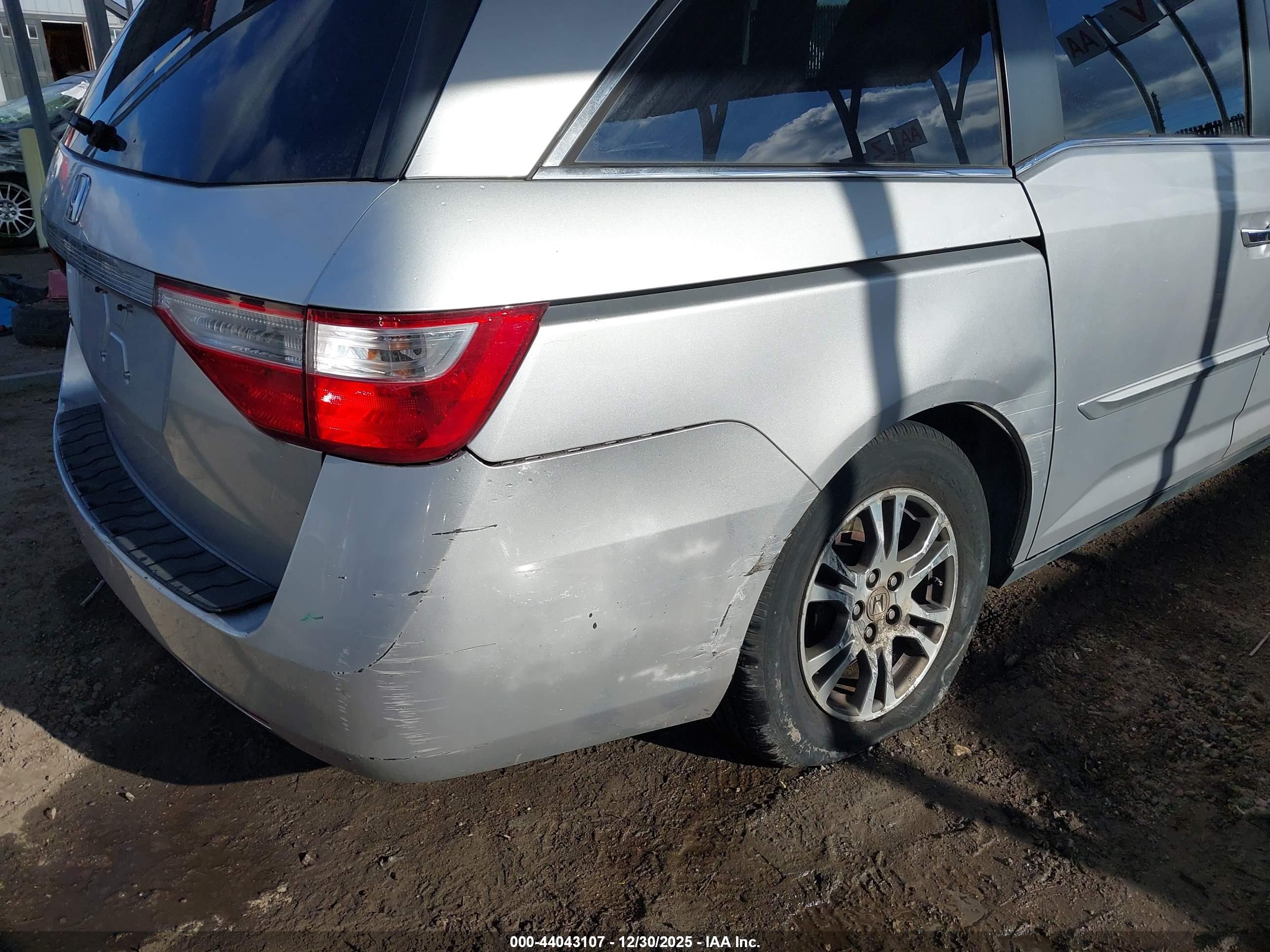 HONDA ODYSSEY image 6