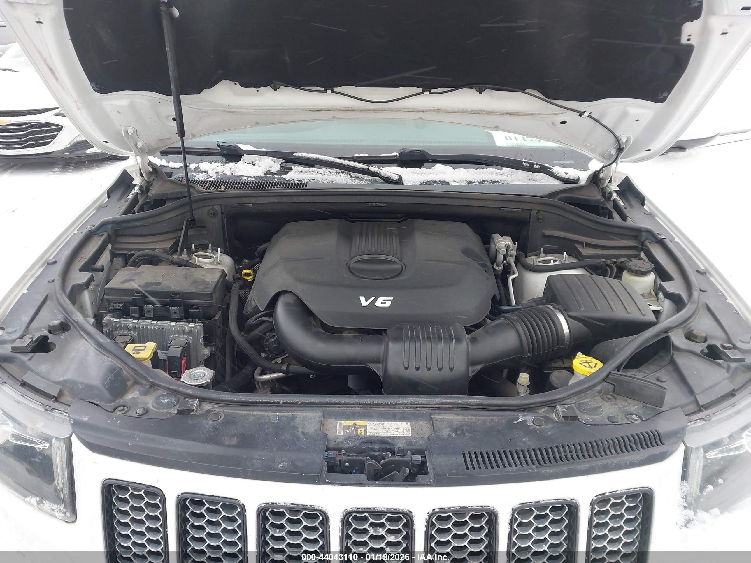 JEEP GRAND image 10