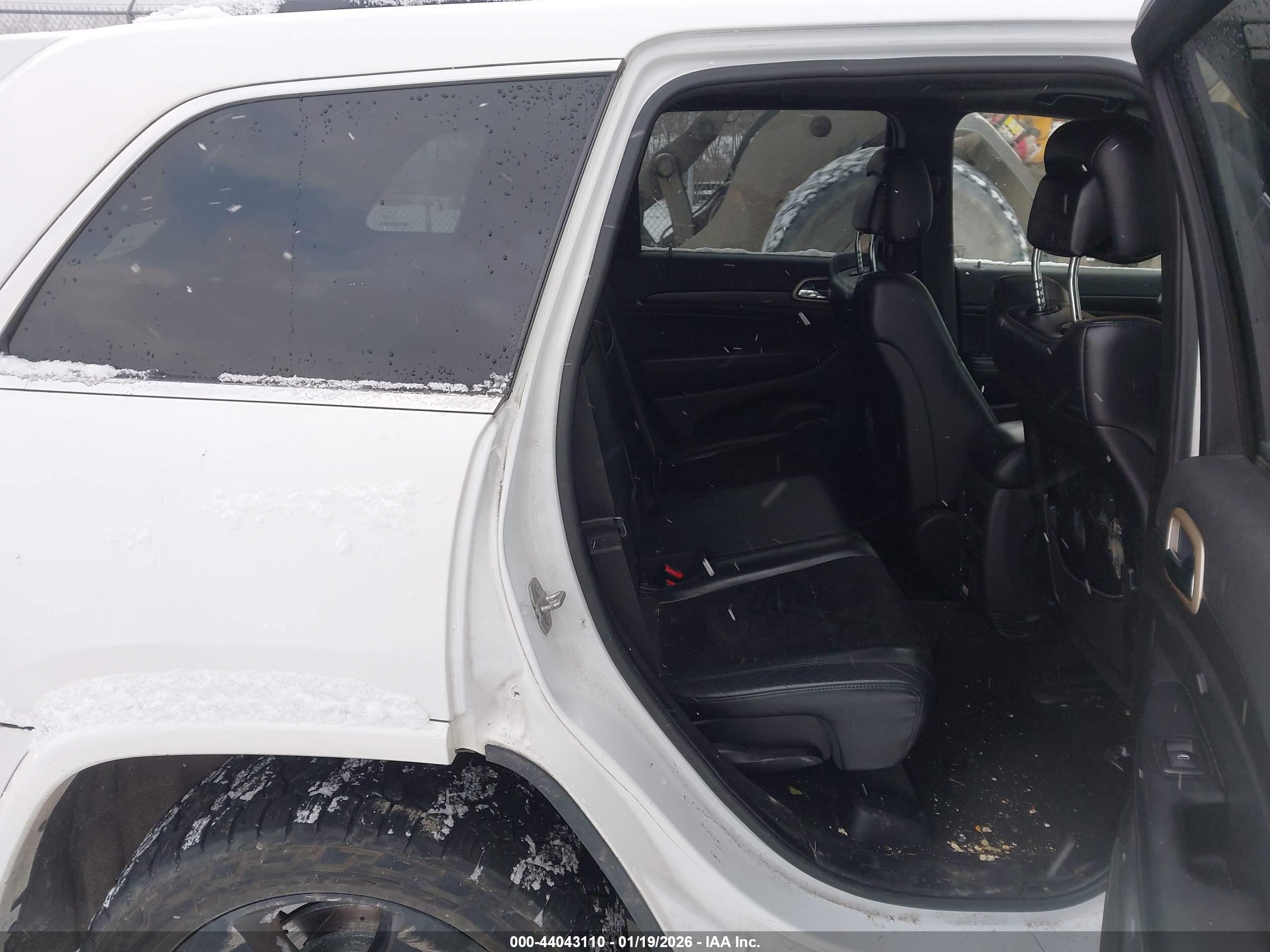 JEEP GRAND image 8