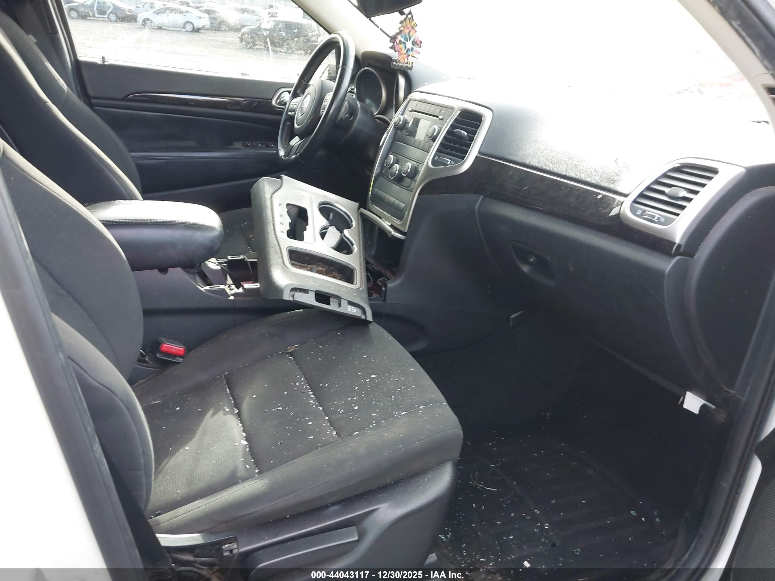 JEEP GRAND image 5