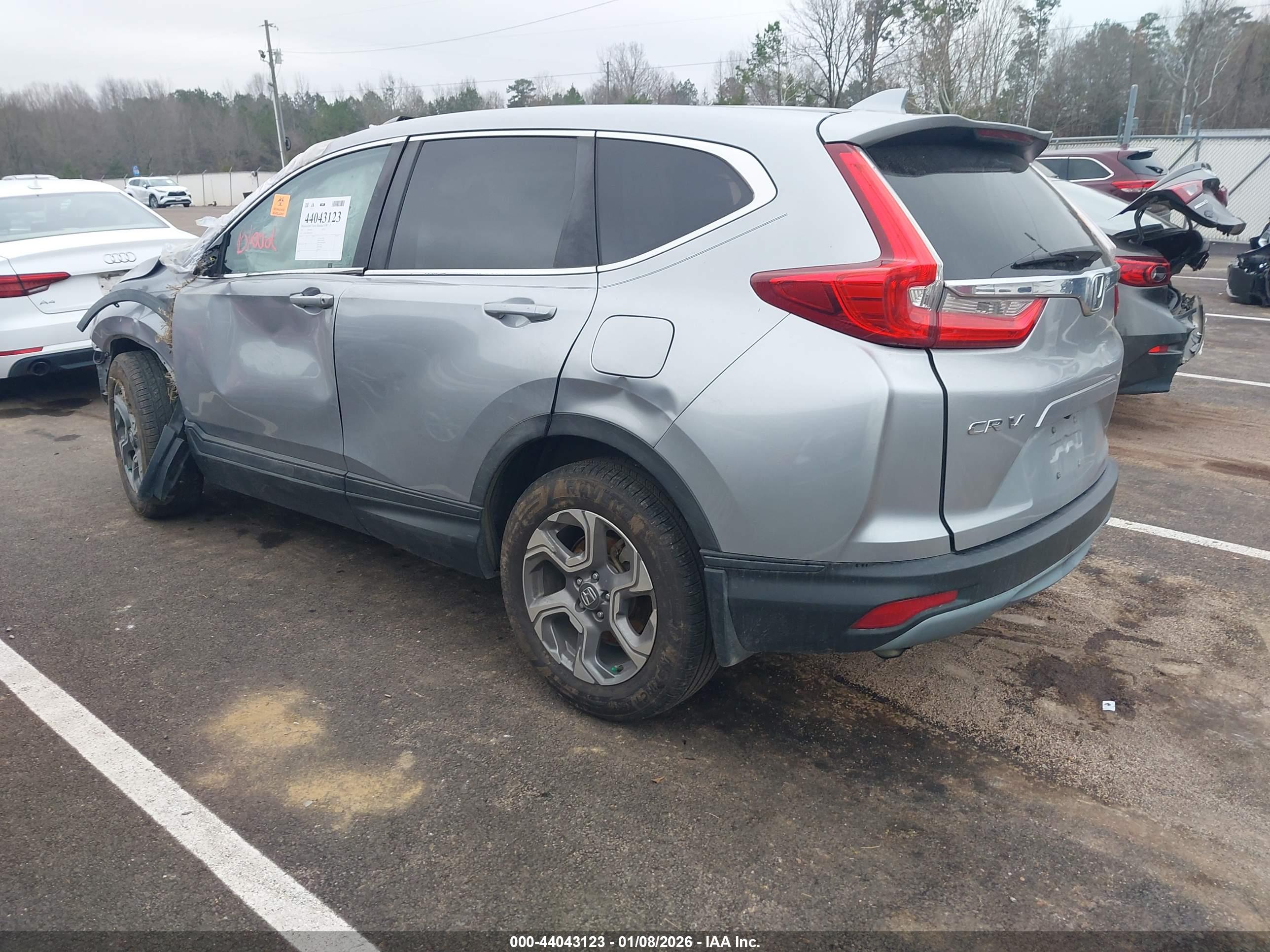 HONDA CR-V image 3