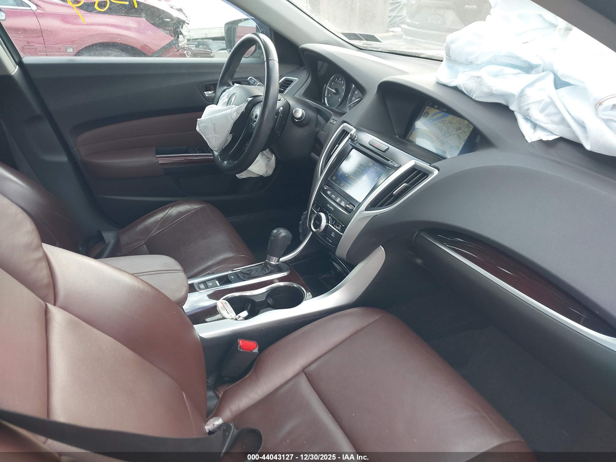 ACURA TLX image 5