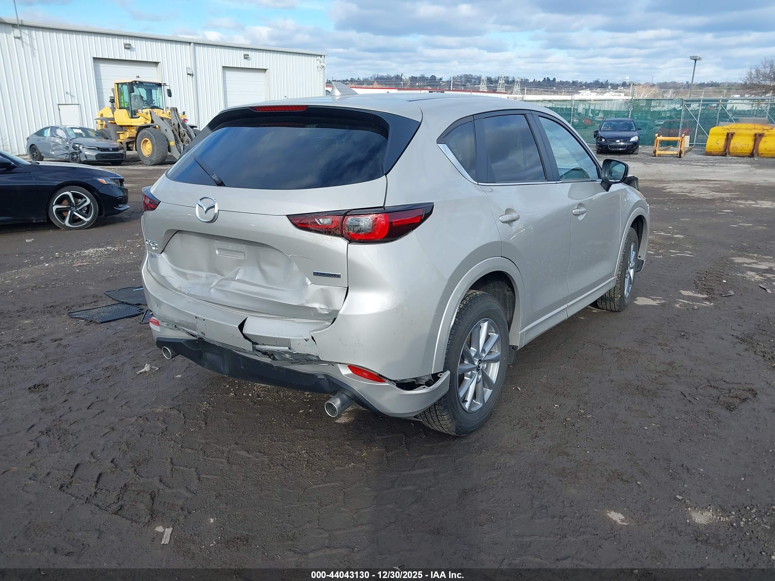 MAZDA CX-5 image 4