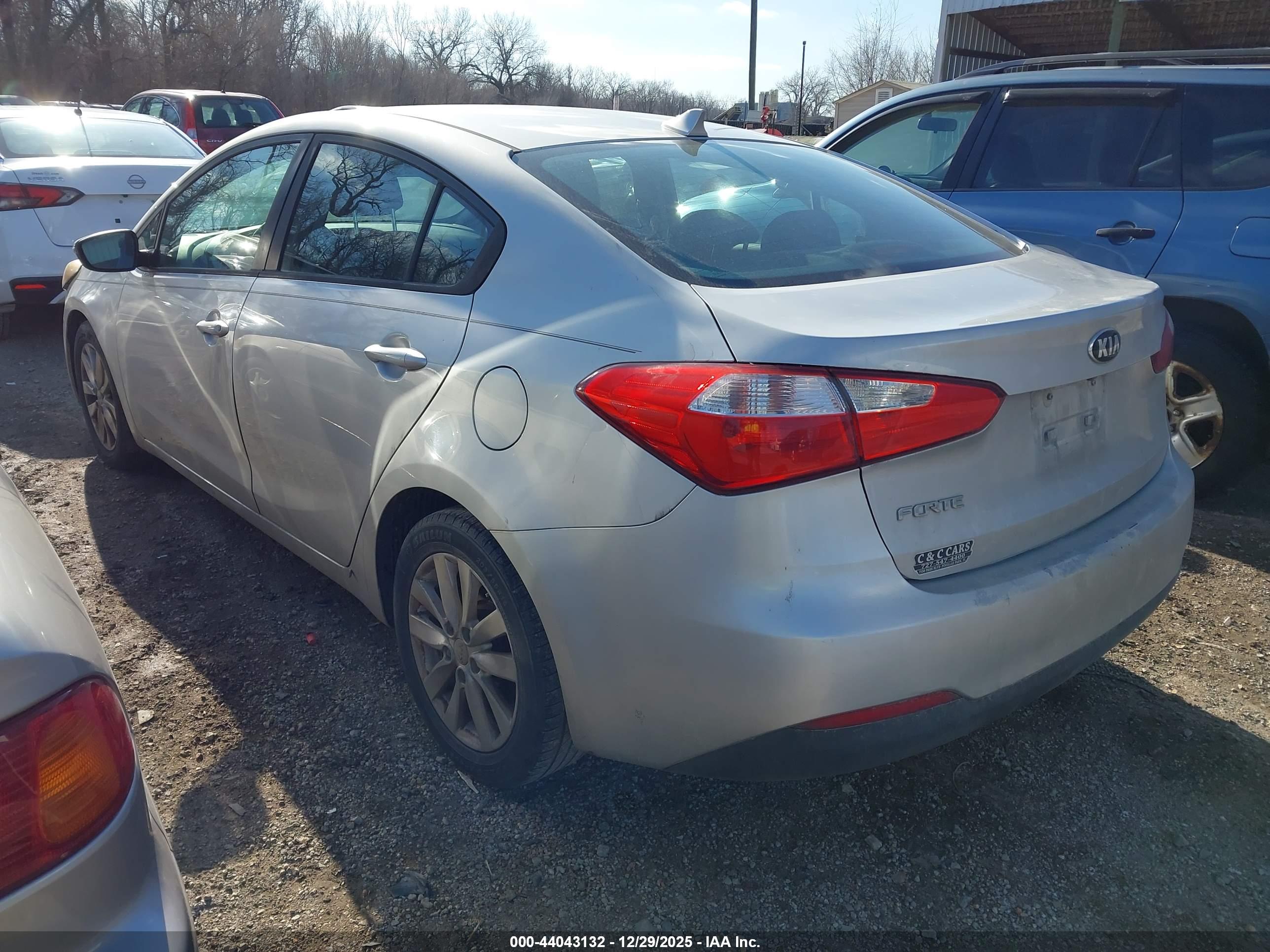KIA FORTE image 3