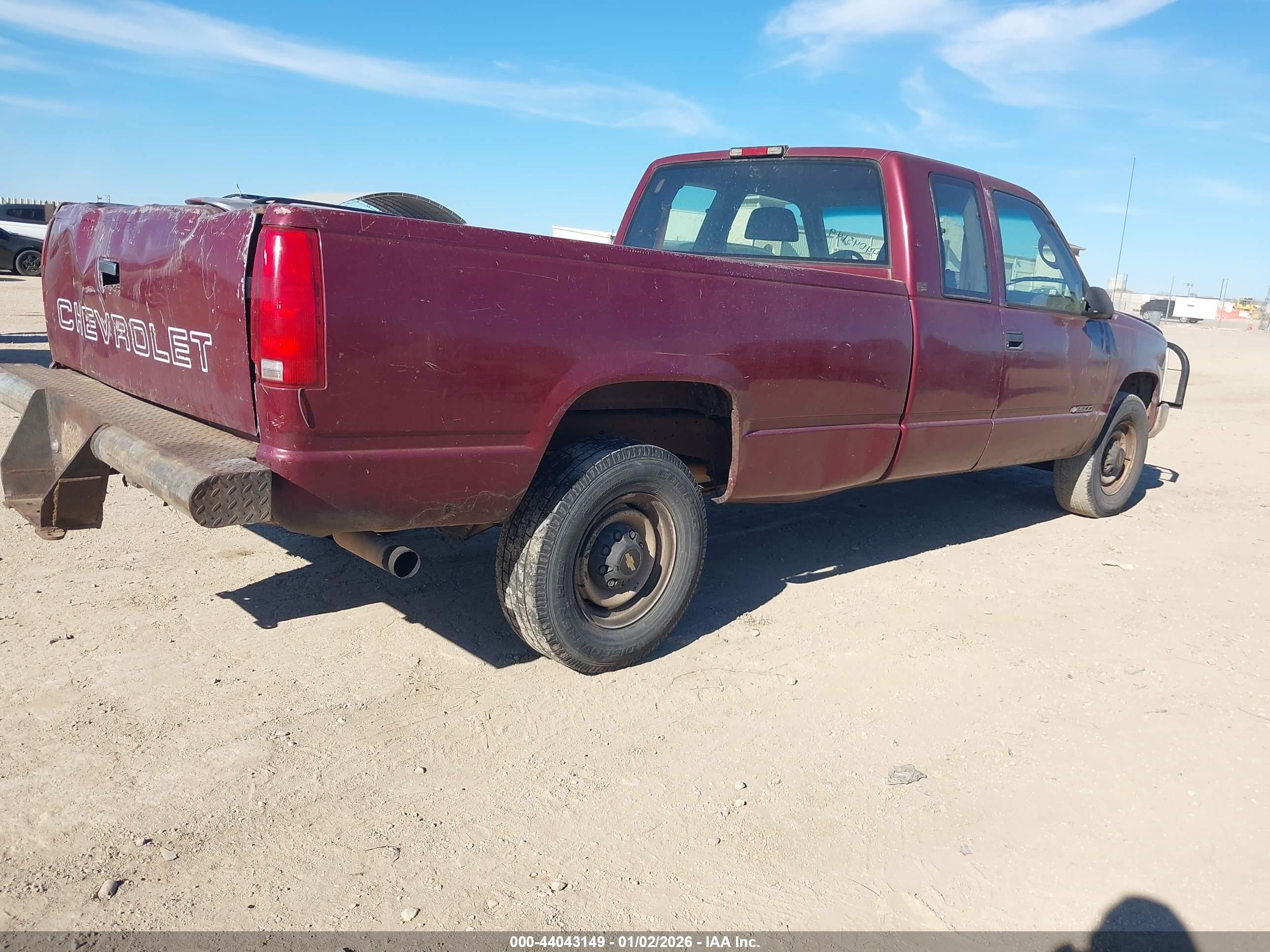 CHEVROLET GMT-400 image 4