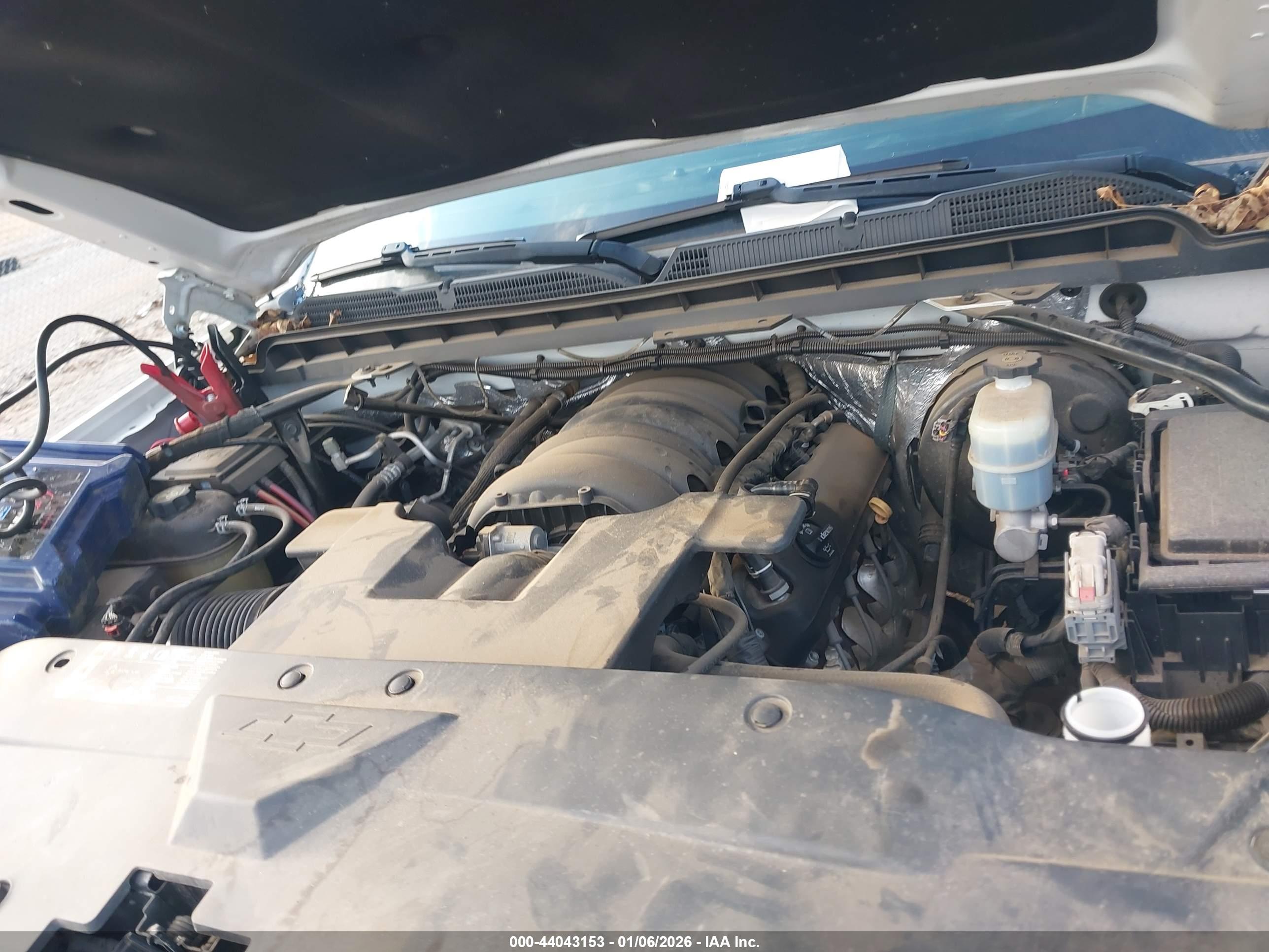 CHEVROLET SILVERADO image 10