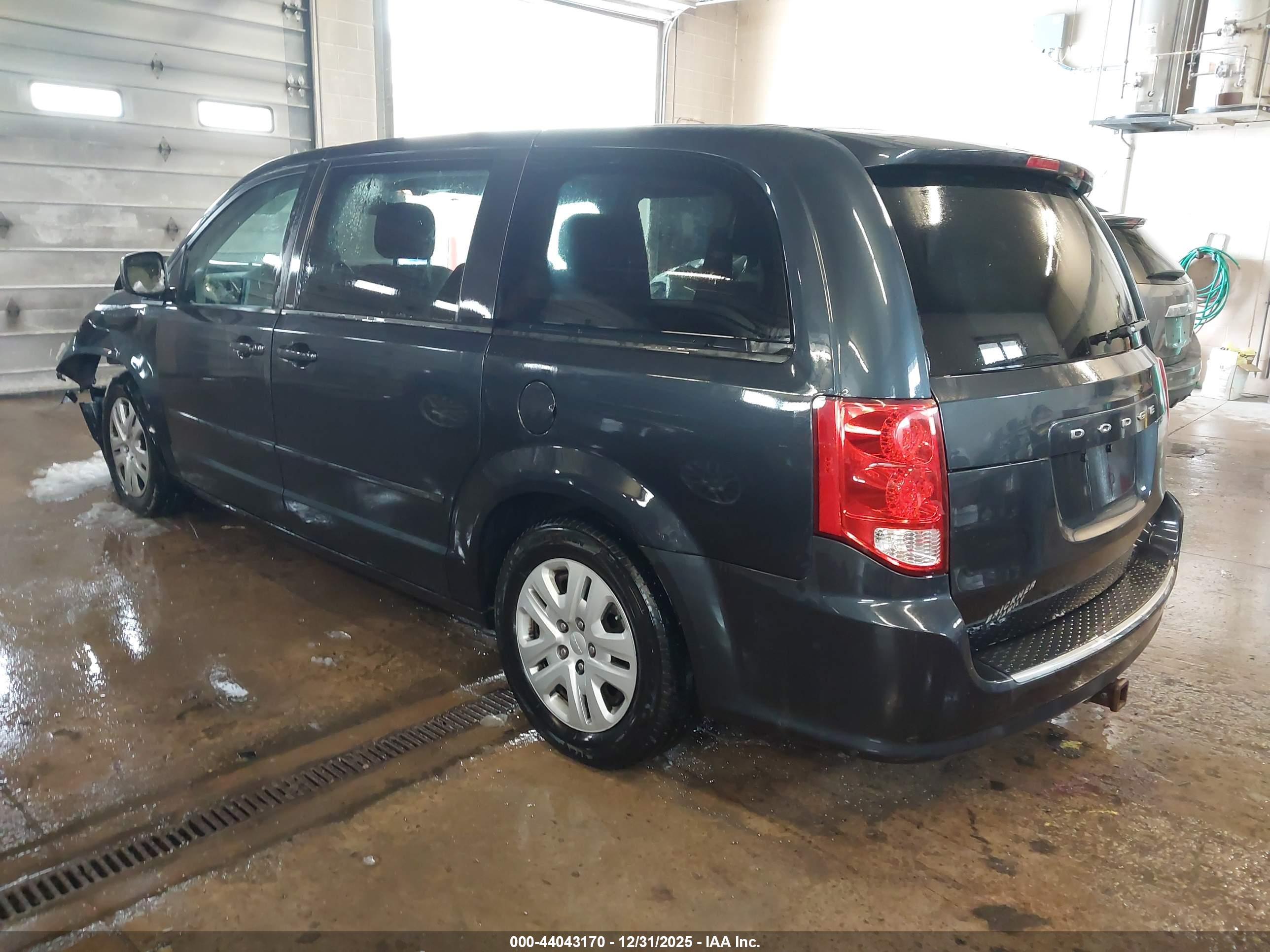 DODGE GRAND image 3