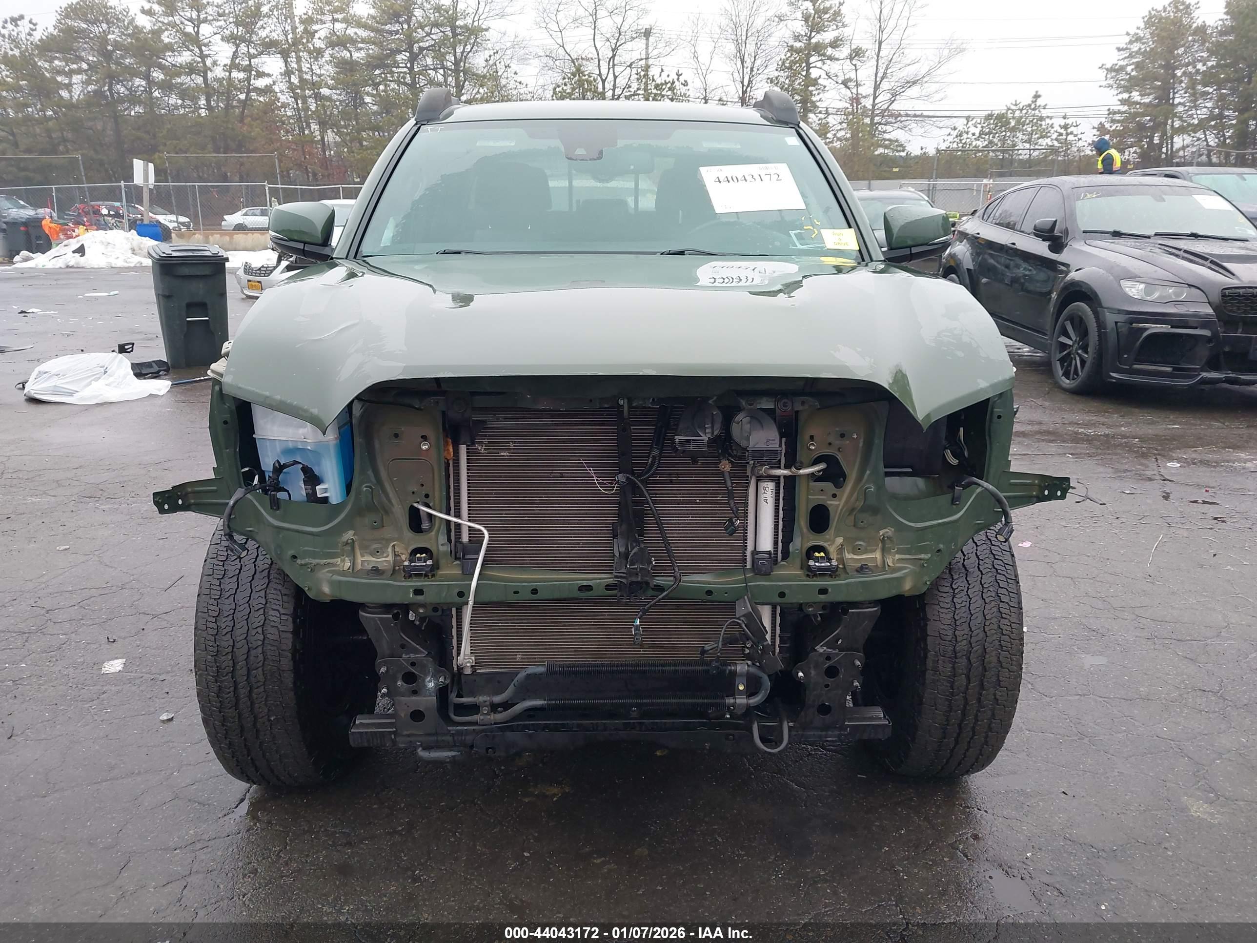 TOYOTA TACOMA image 6
