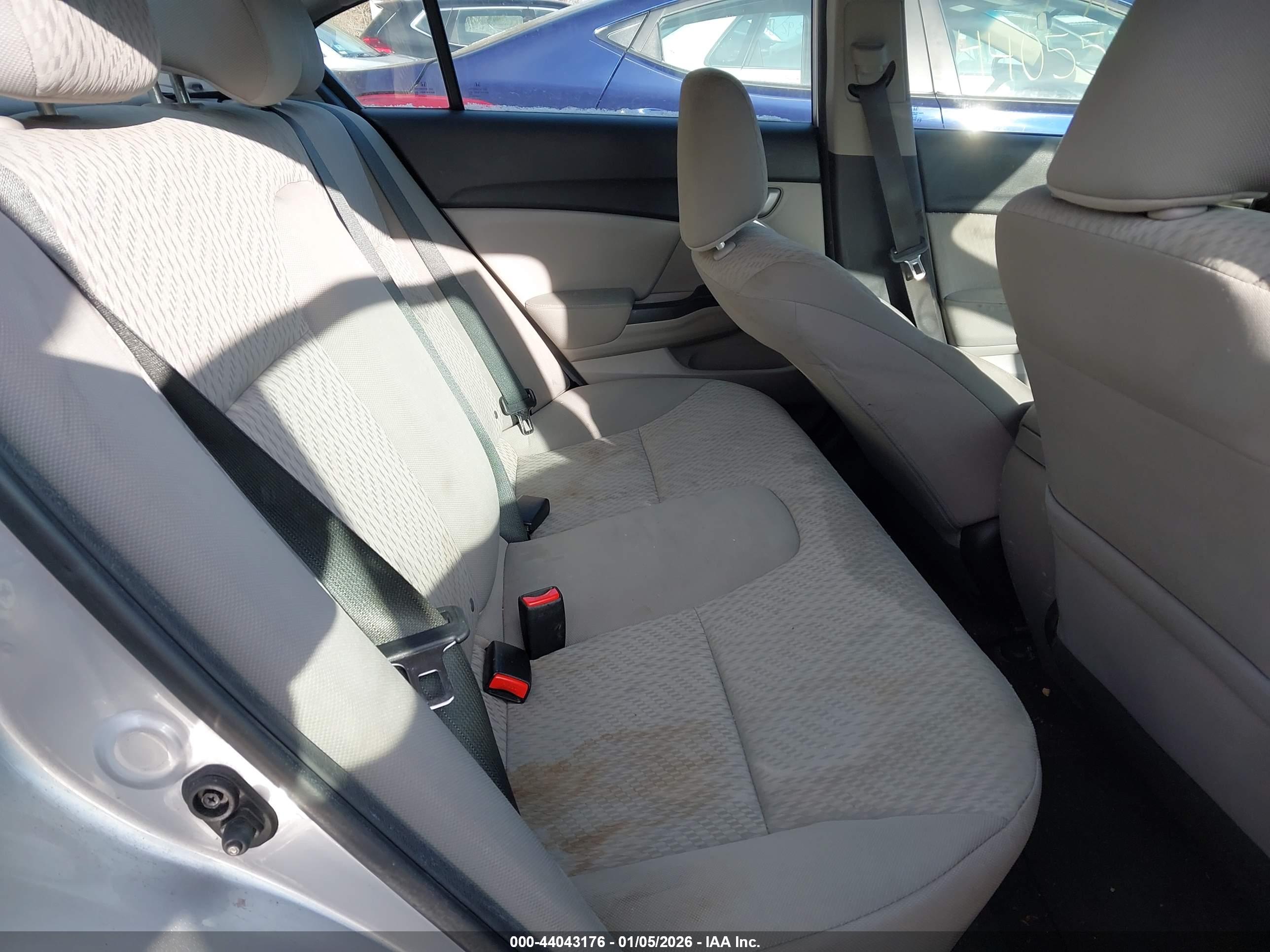 HONDA CIVIC image 8