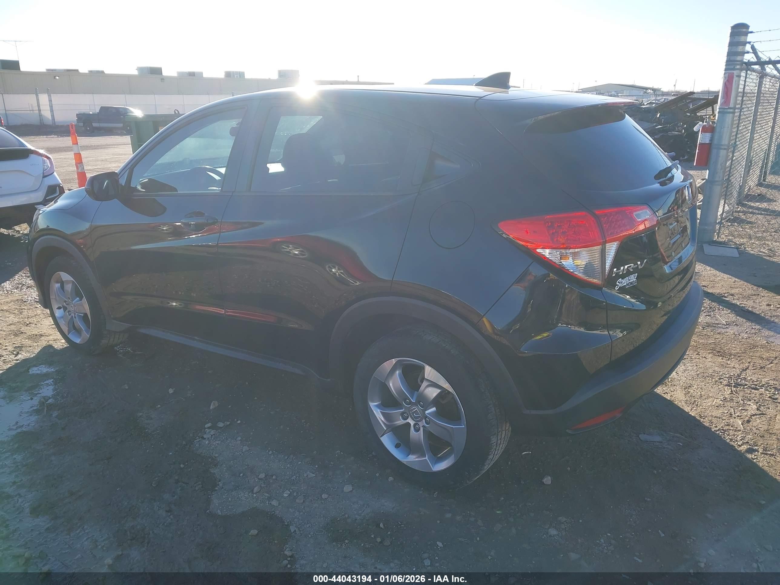 HONDA HR-V image 3