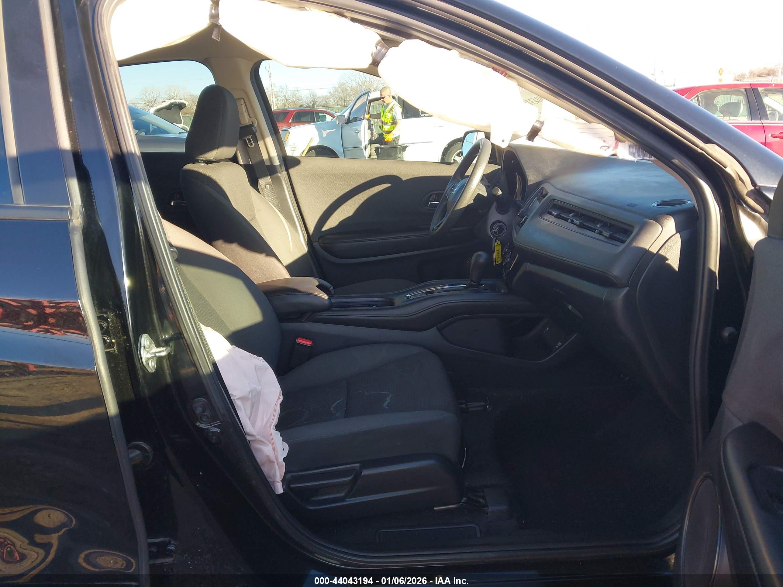 HONDA HR-V image 5