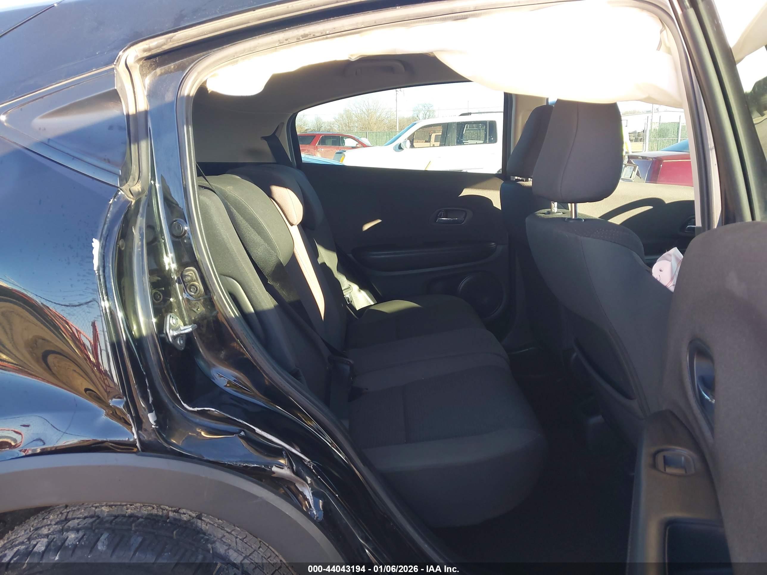 HONDA HR-V image 8