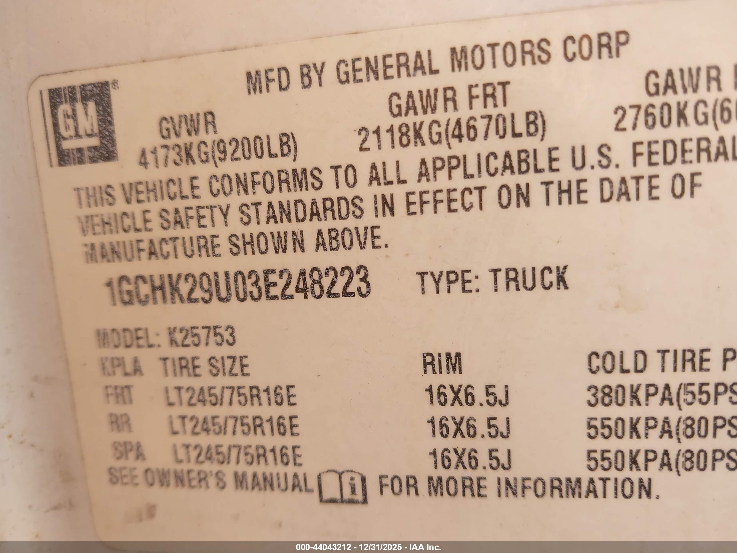 CHEVROLET SILVERADO image 9