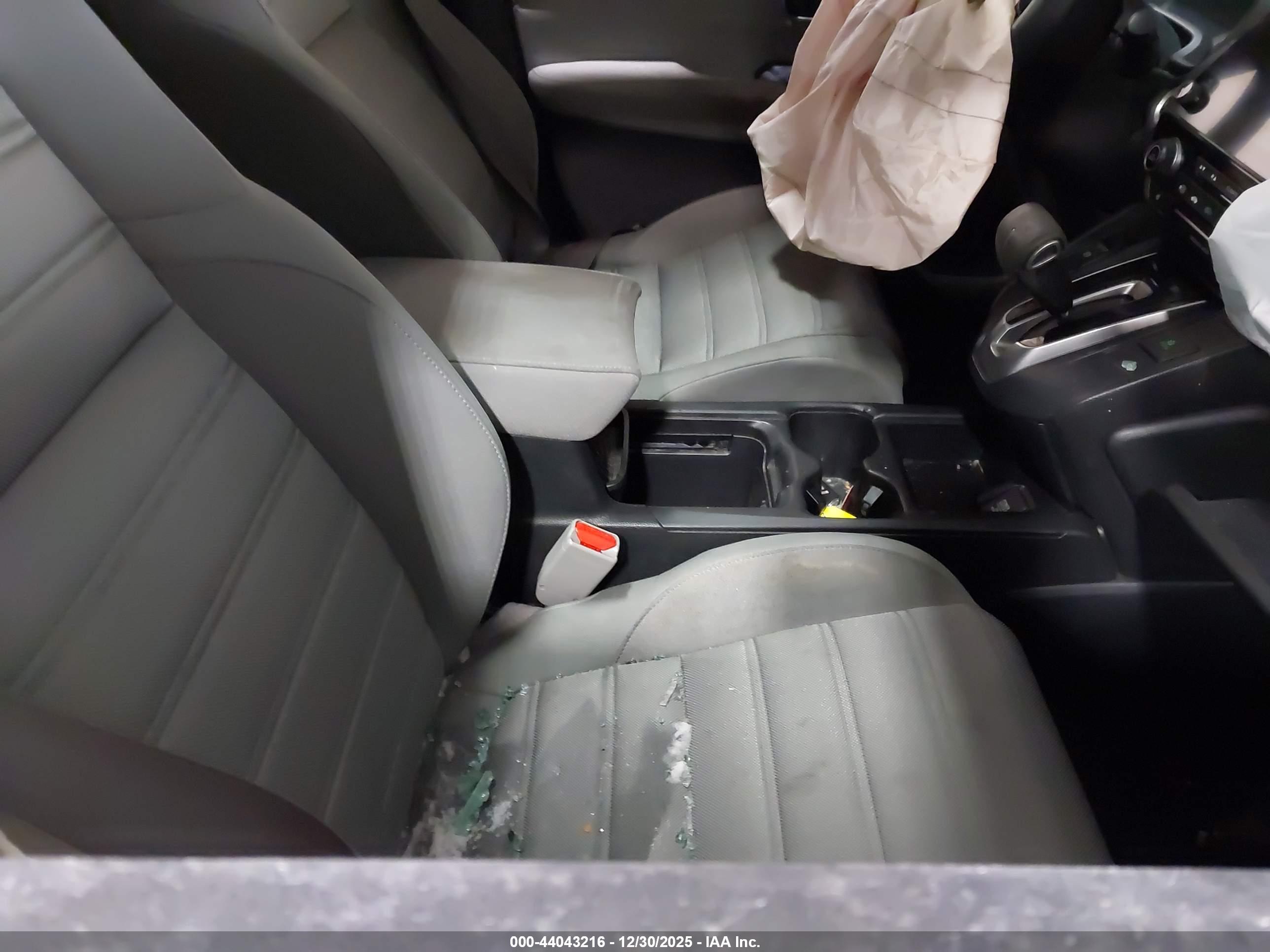 HONDA CR-V image 5