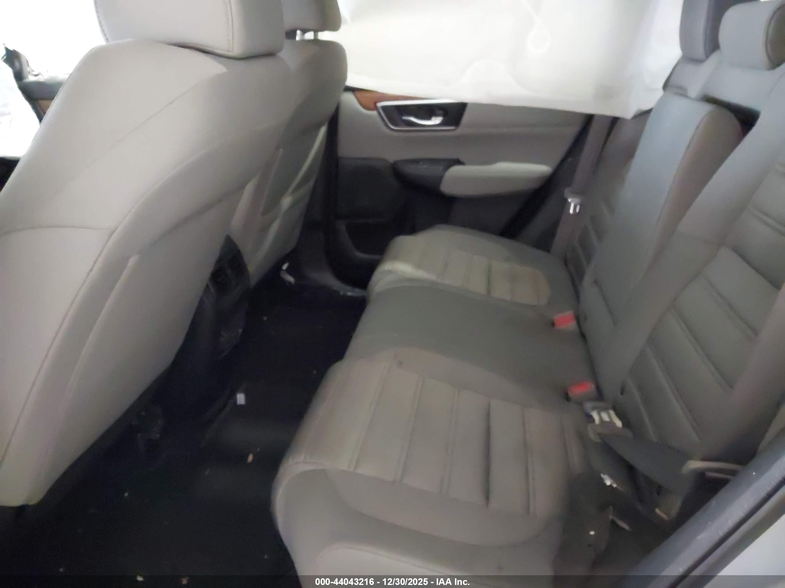 HONDA CR-V image 8