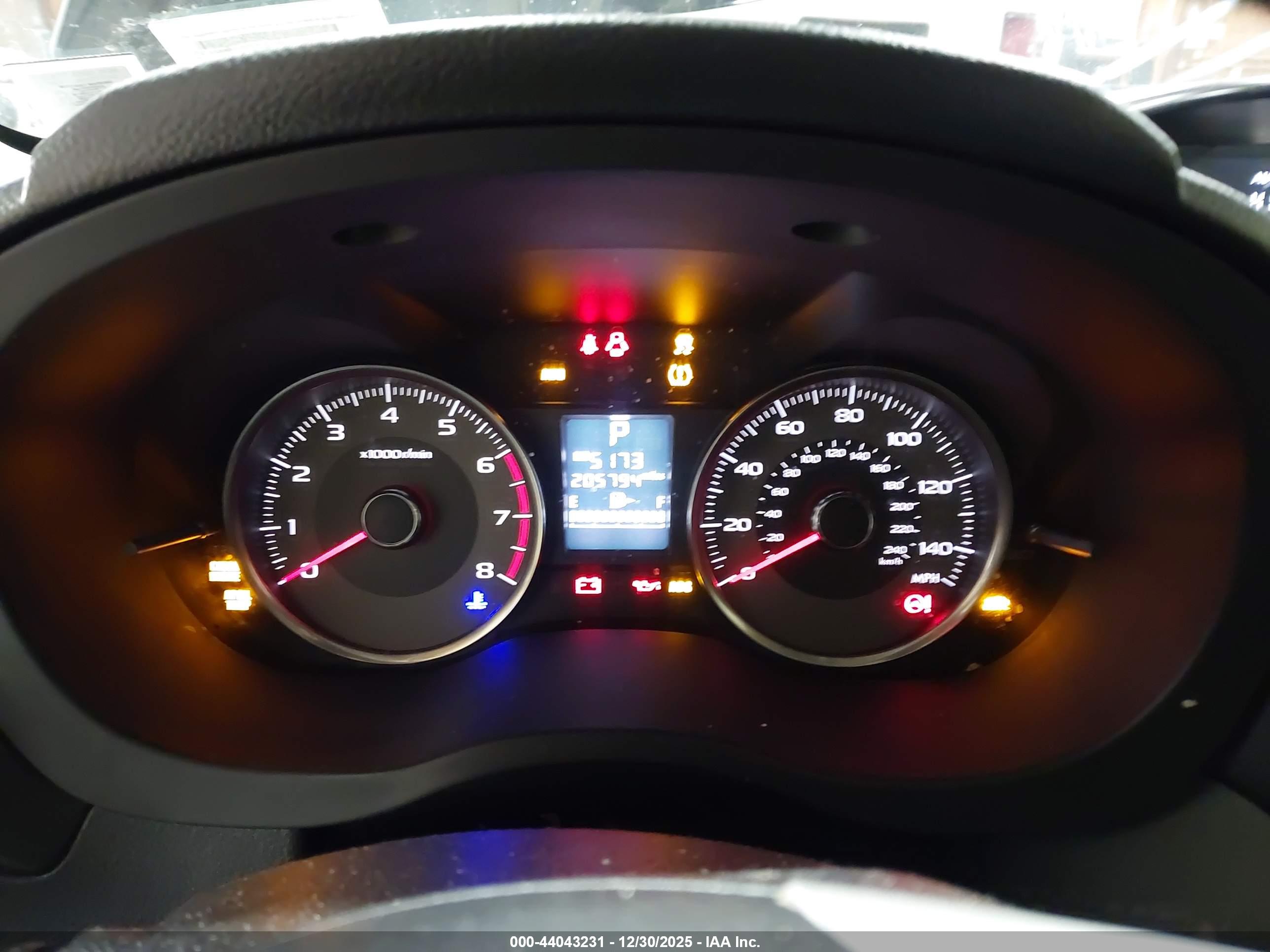 SUBARU FORESTER image 7