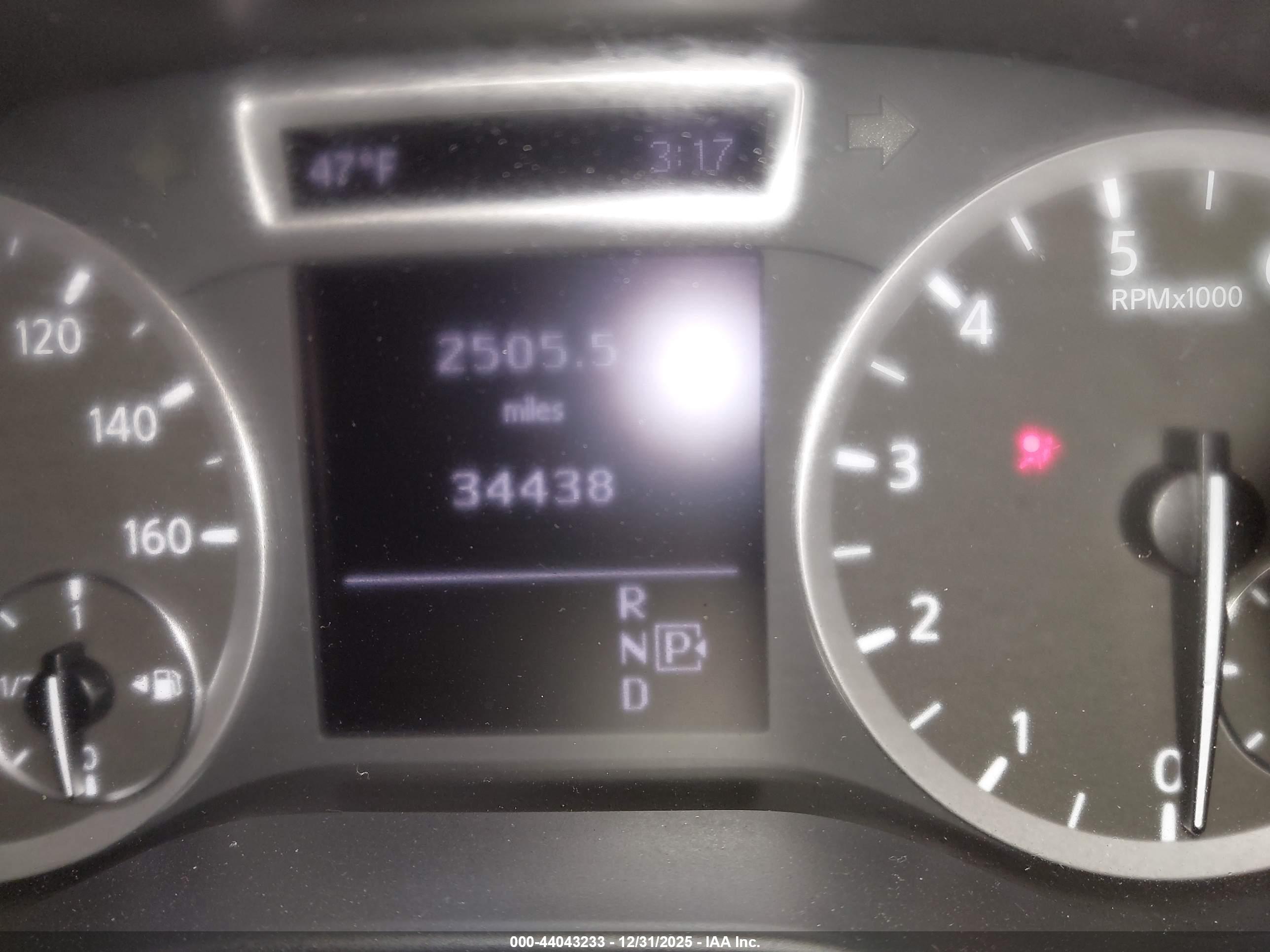 INFINITI QX30 image 7
