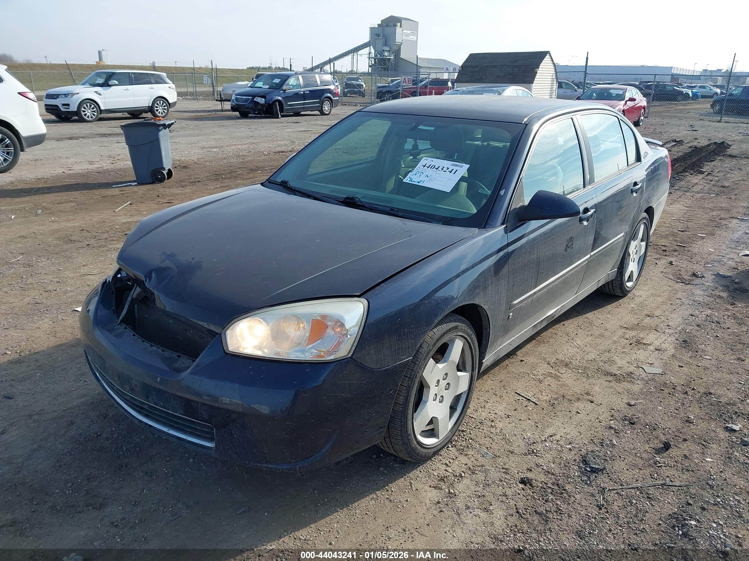CHEVROLET MALIBU image 2