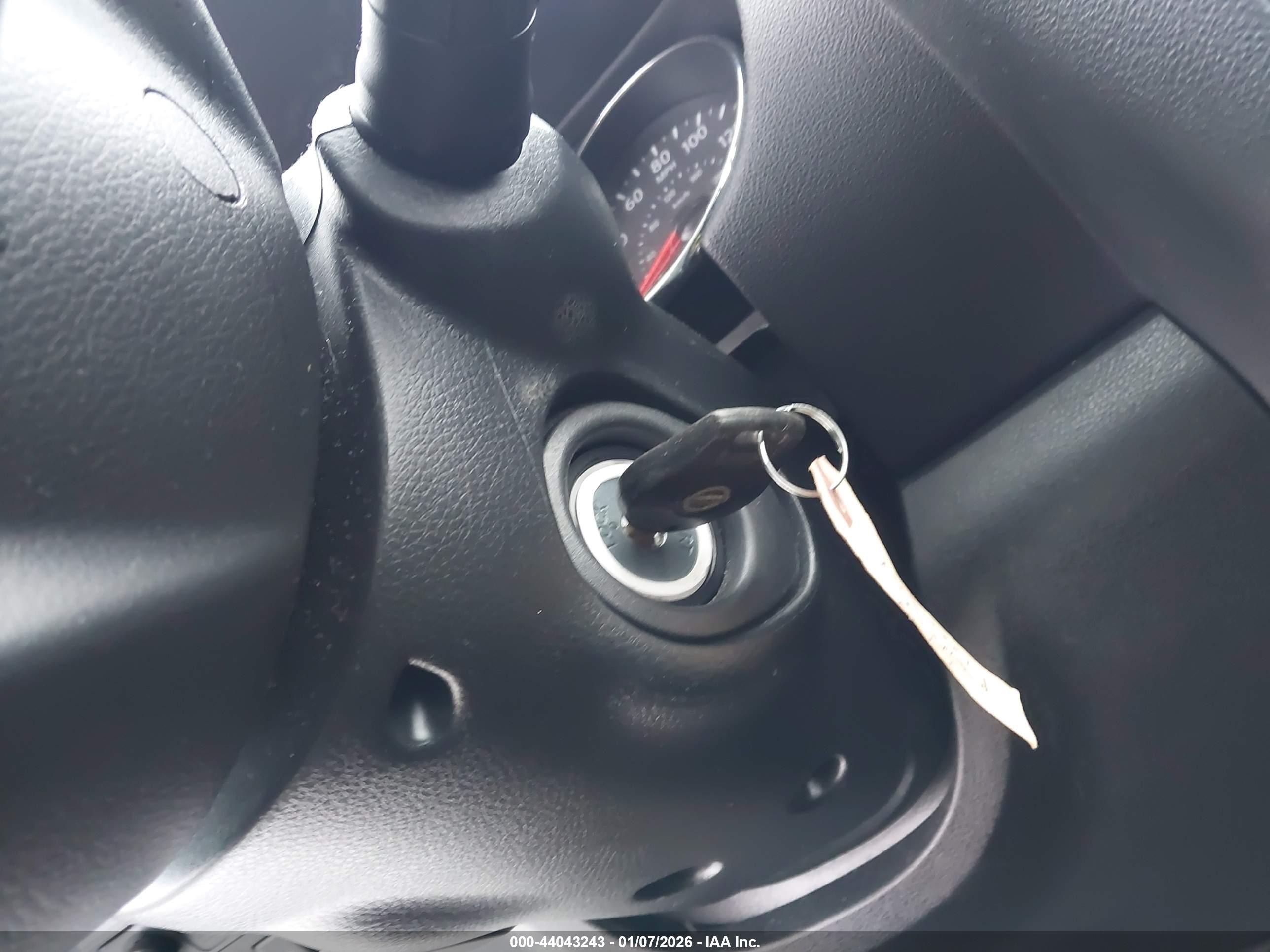 NISSAN ROGUE image 11