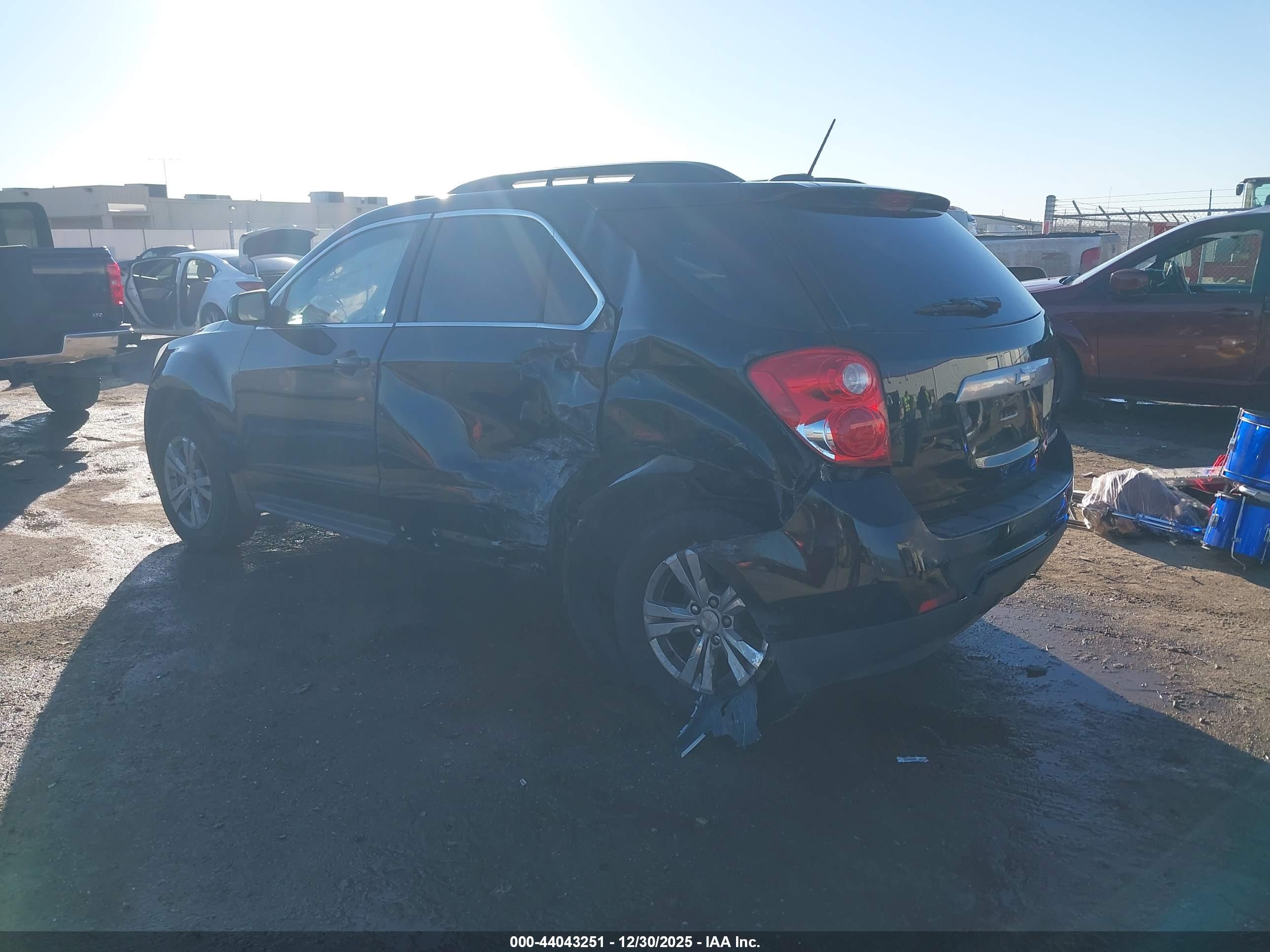 CHEVROLET EQUINOX image 3
