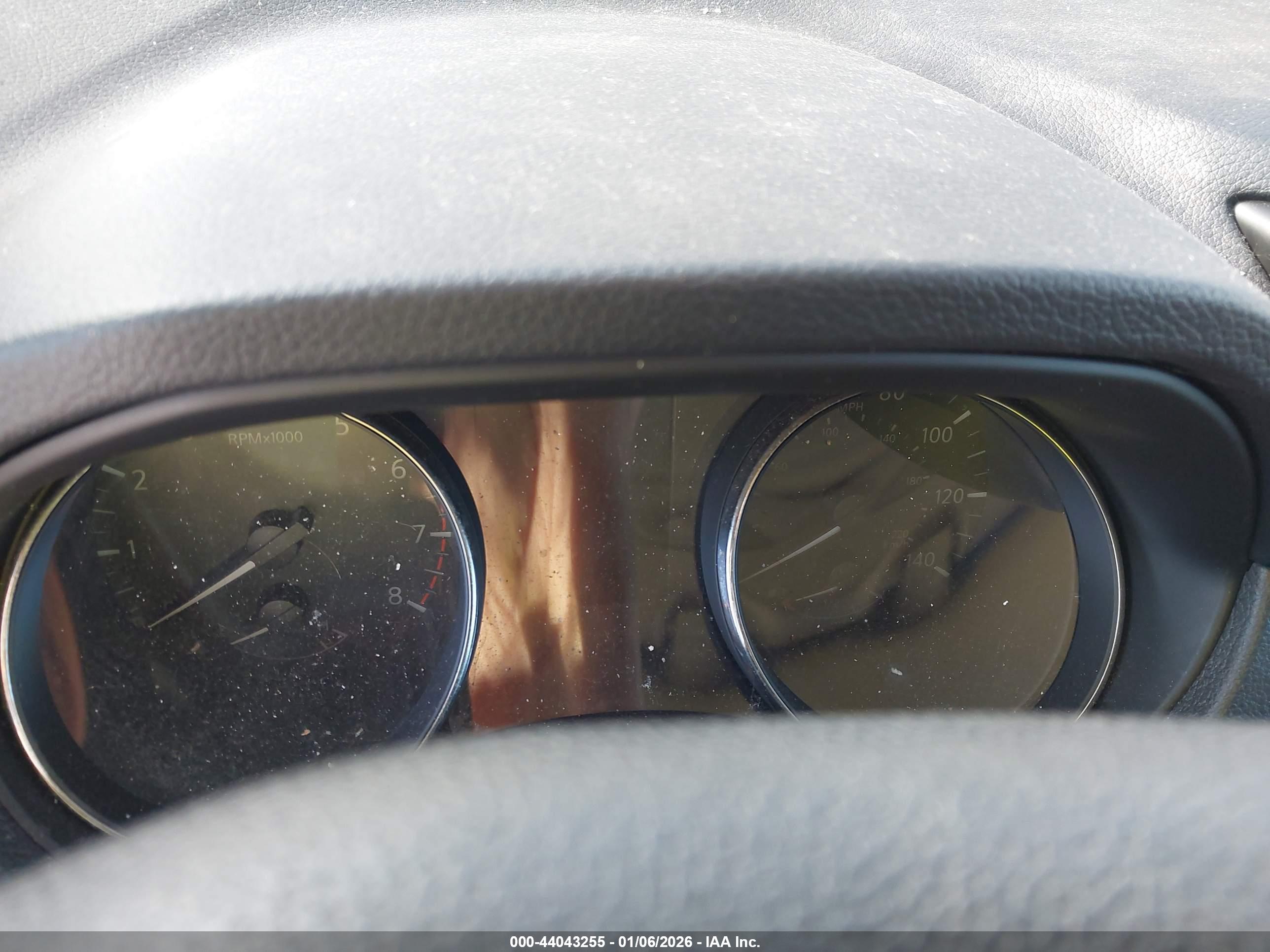 NISSAN ROGUE image 7