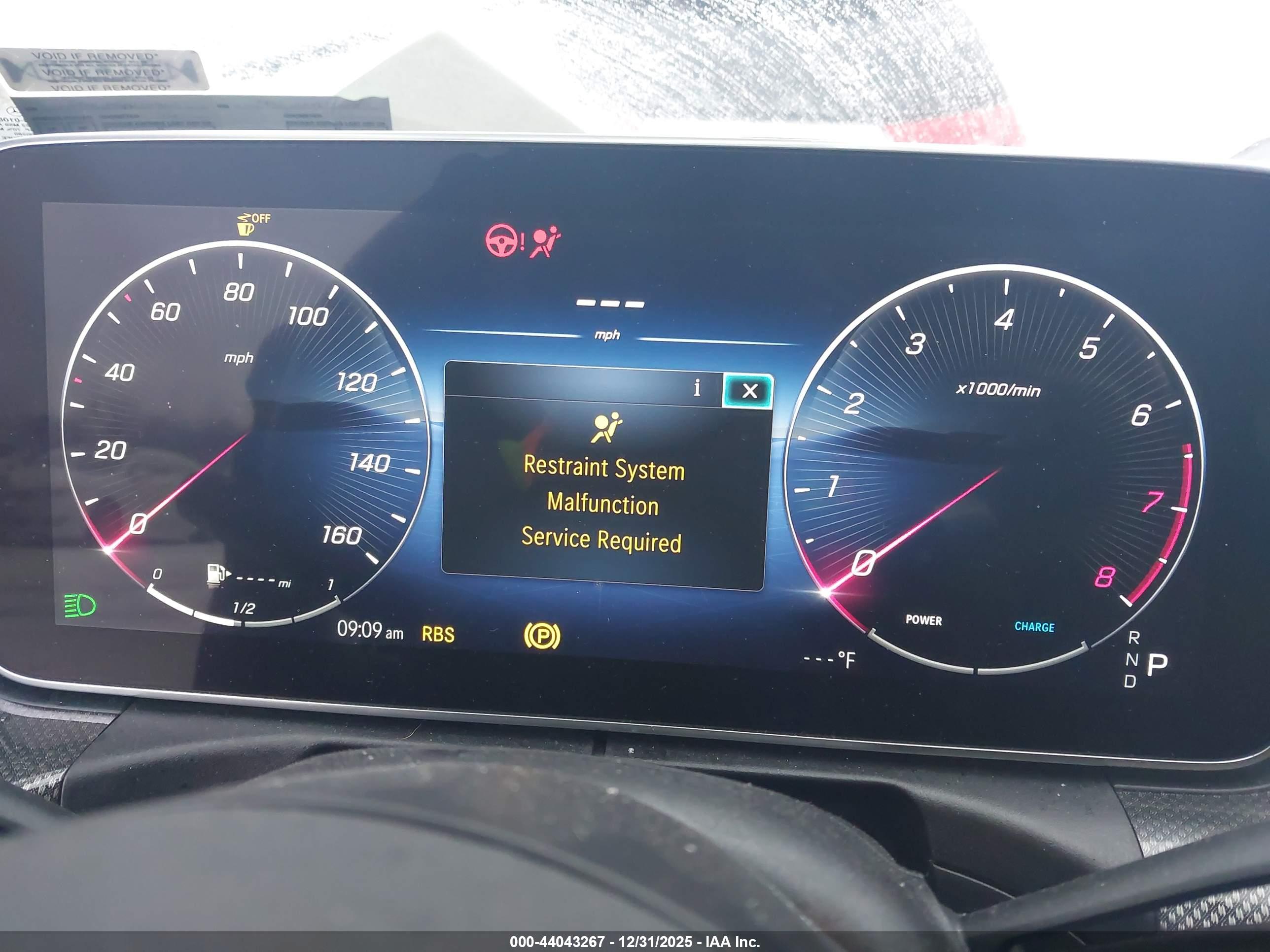 MERCEDES-BENZ C image 7