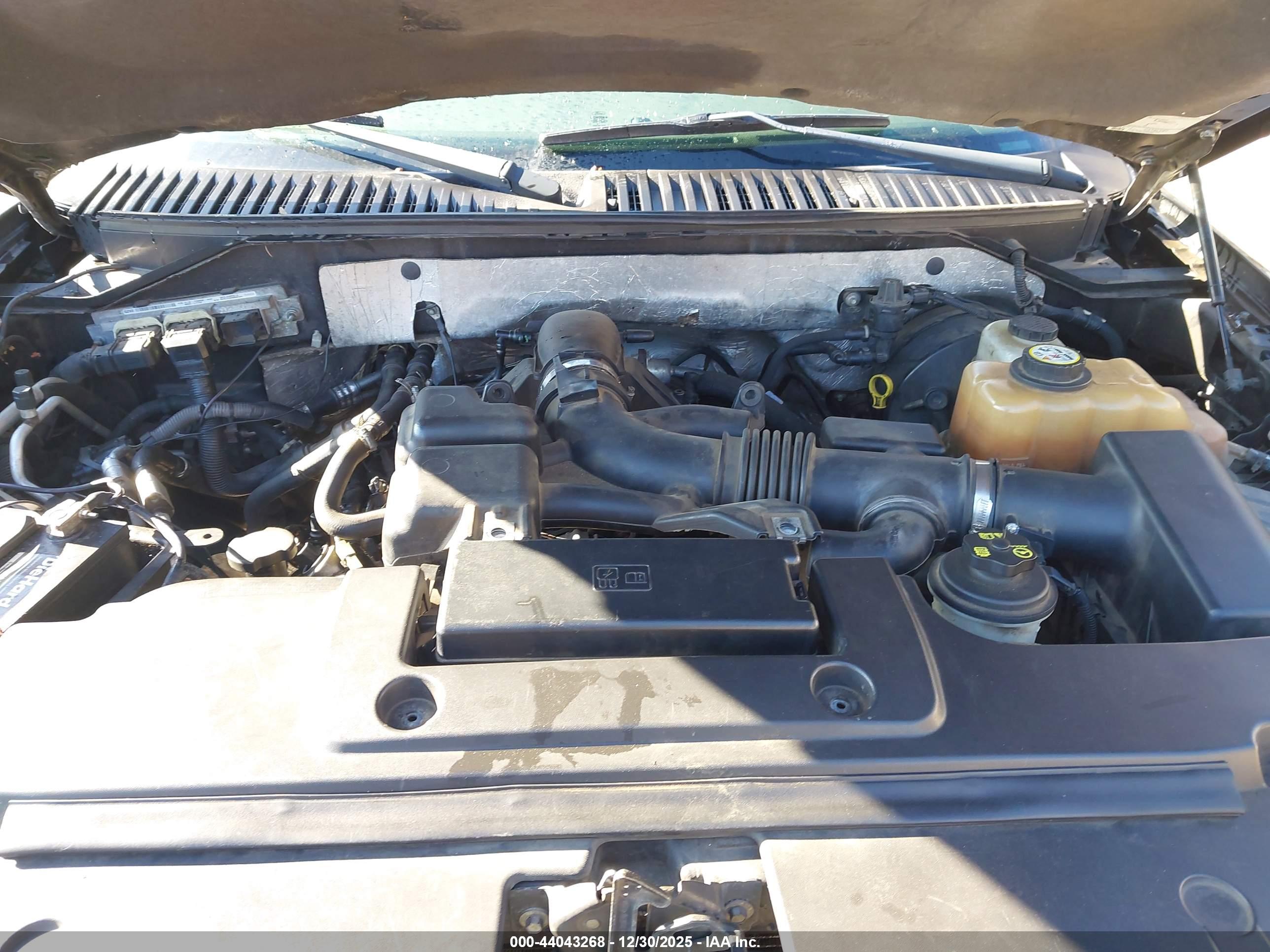 FORD EXPEDITION image 10