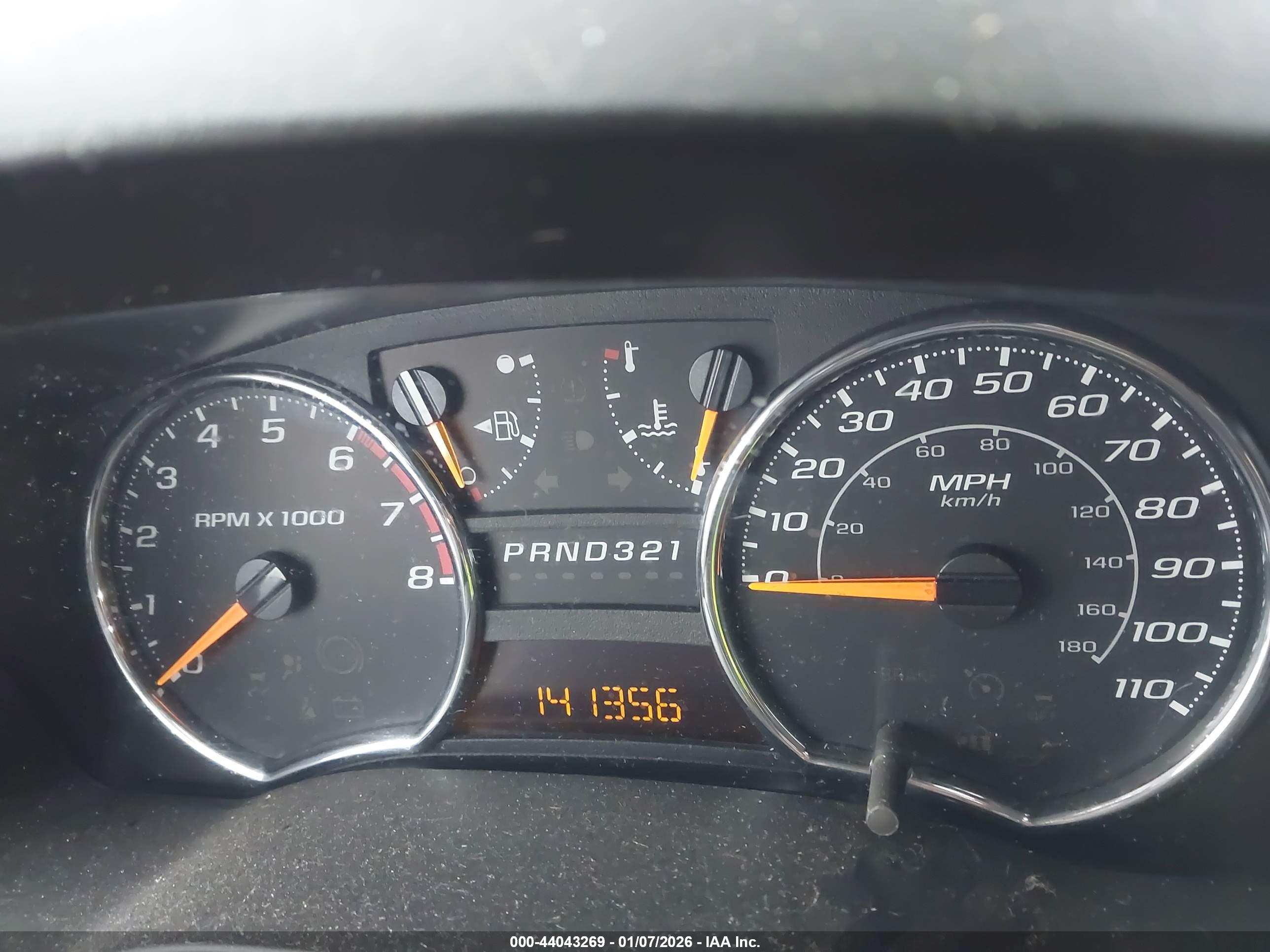 CHEVROLET COLORADO image 7