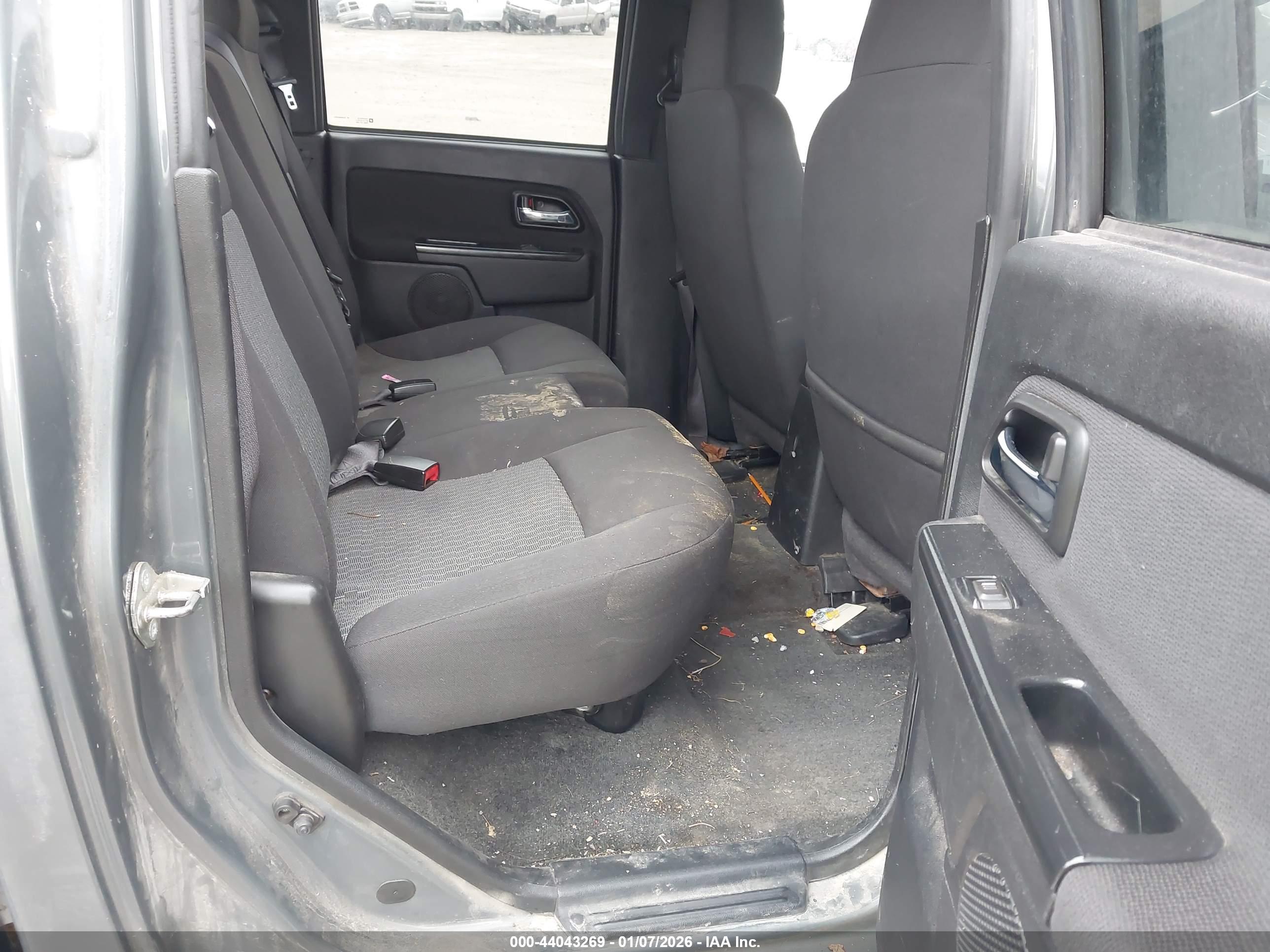 CHEVROLET COLORADO image 8