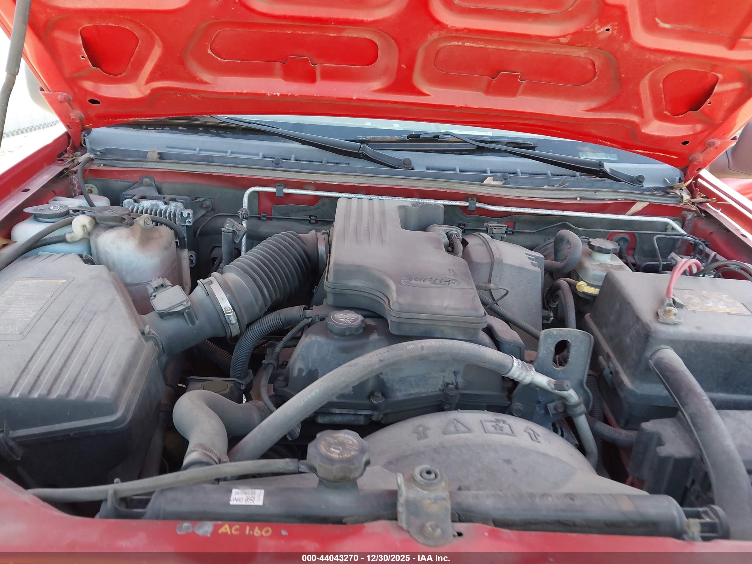 CHEVROLET COLORADO image 10