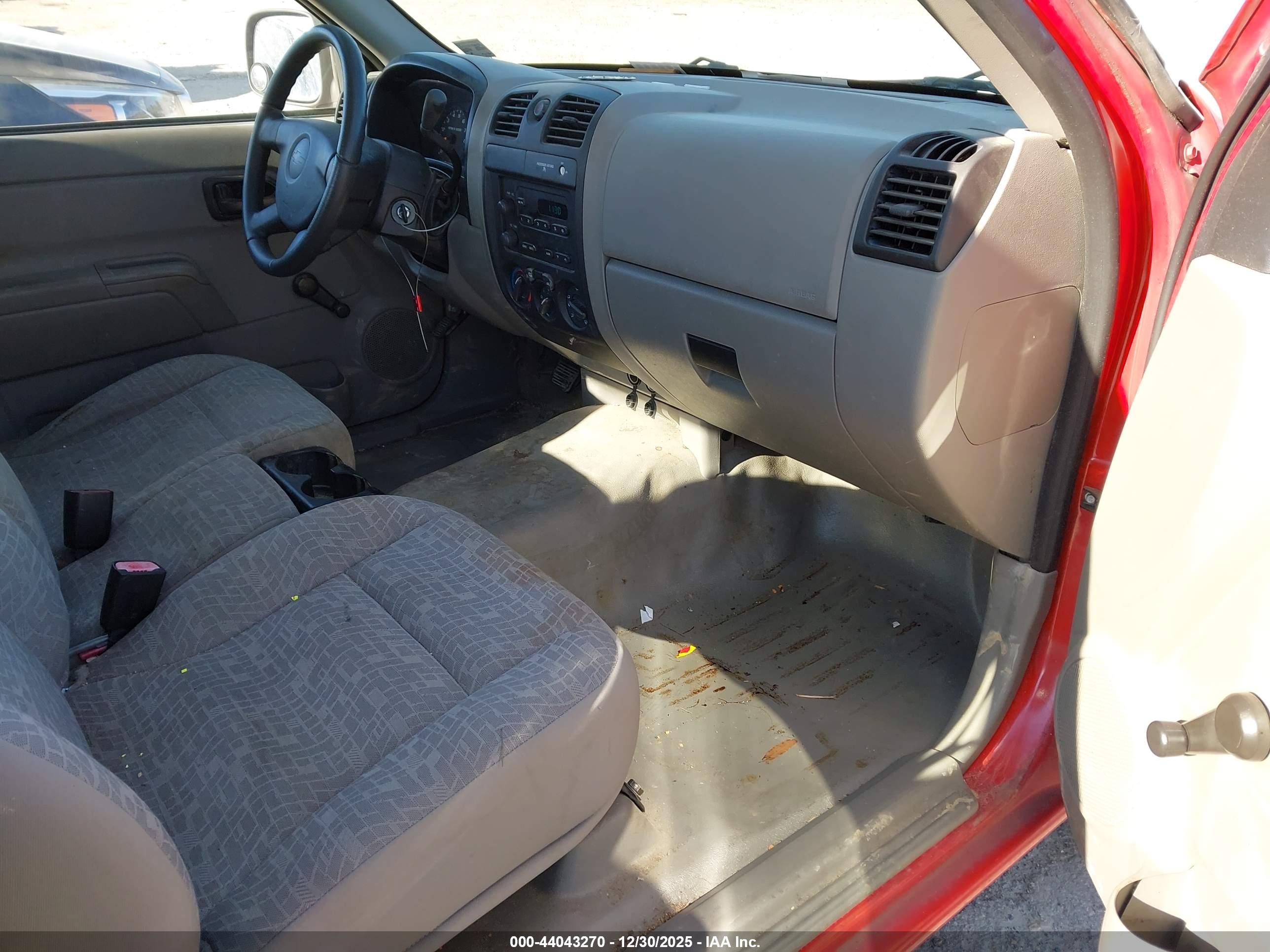 CHEVROLET COLORADO image 5