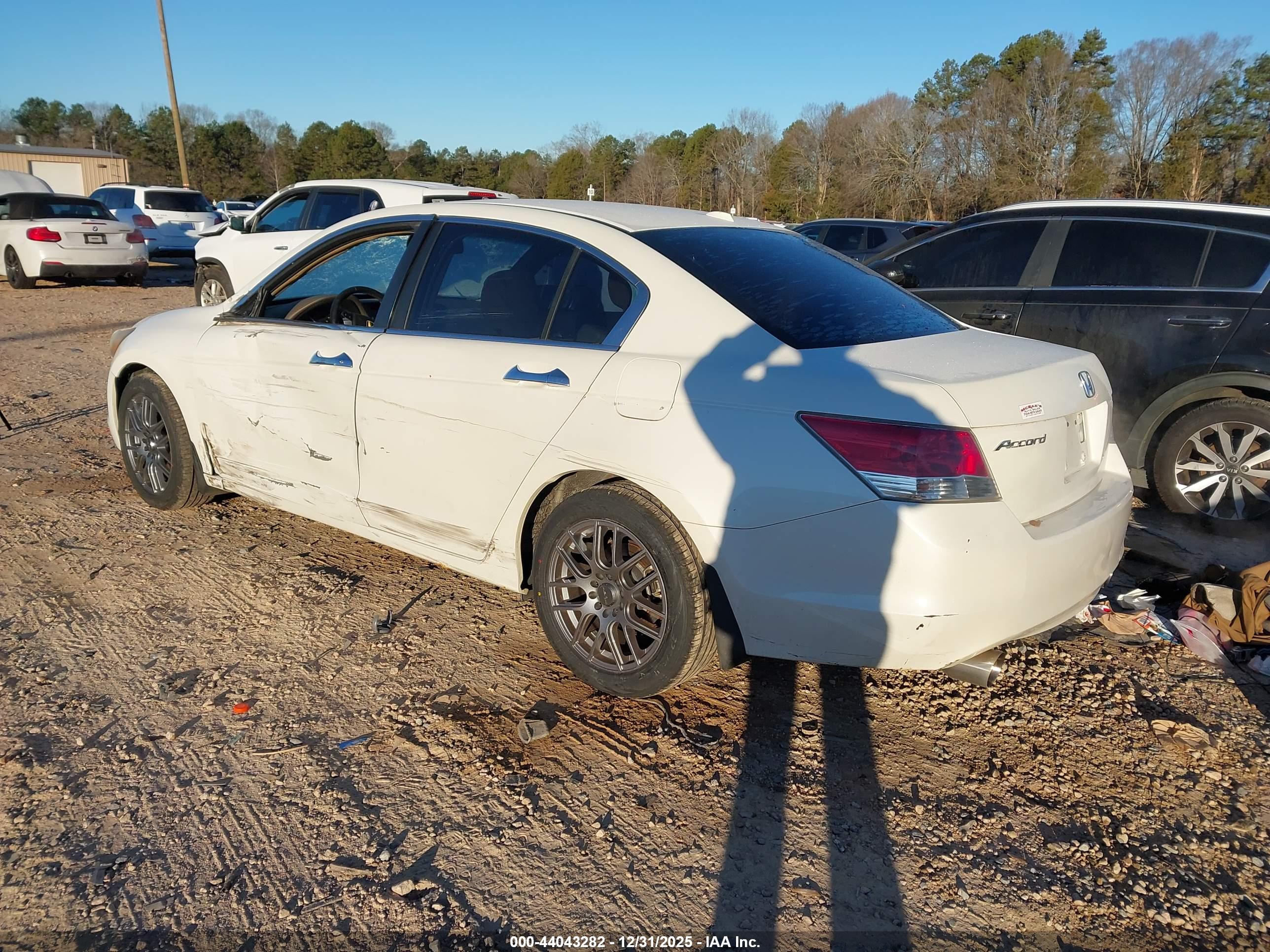 HONDA ACCORD image 3