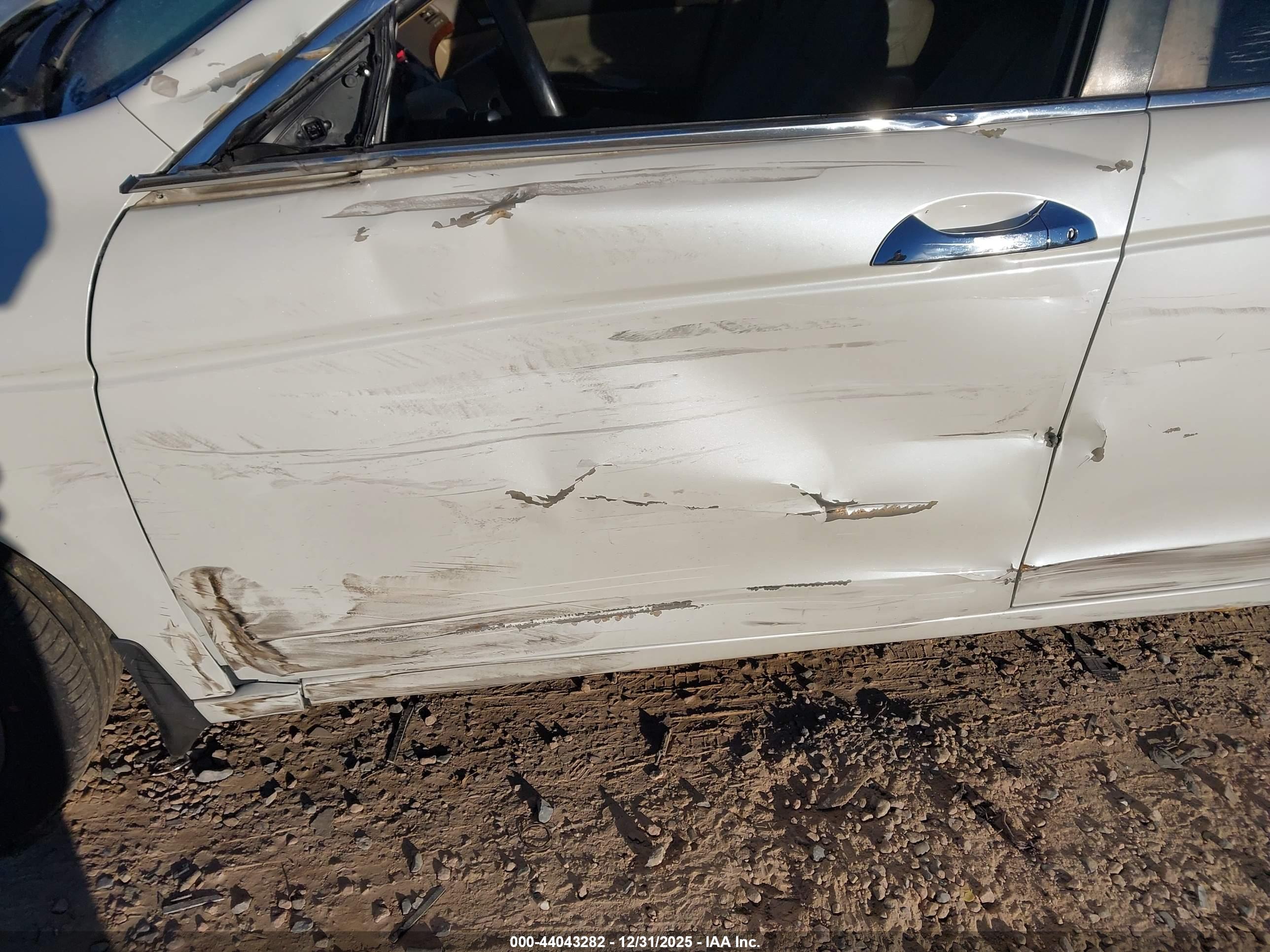 HONDA ACCORD image 6
