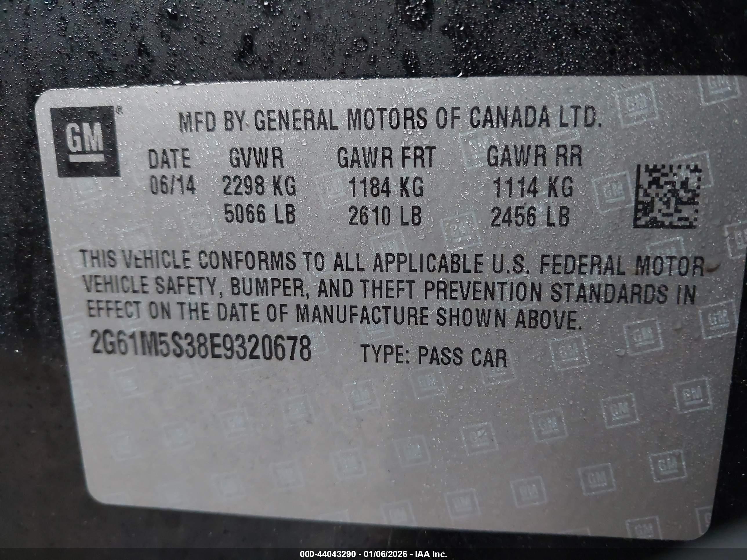 CADILLAC XTS image 9