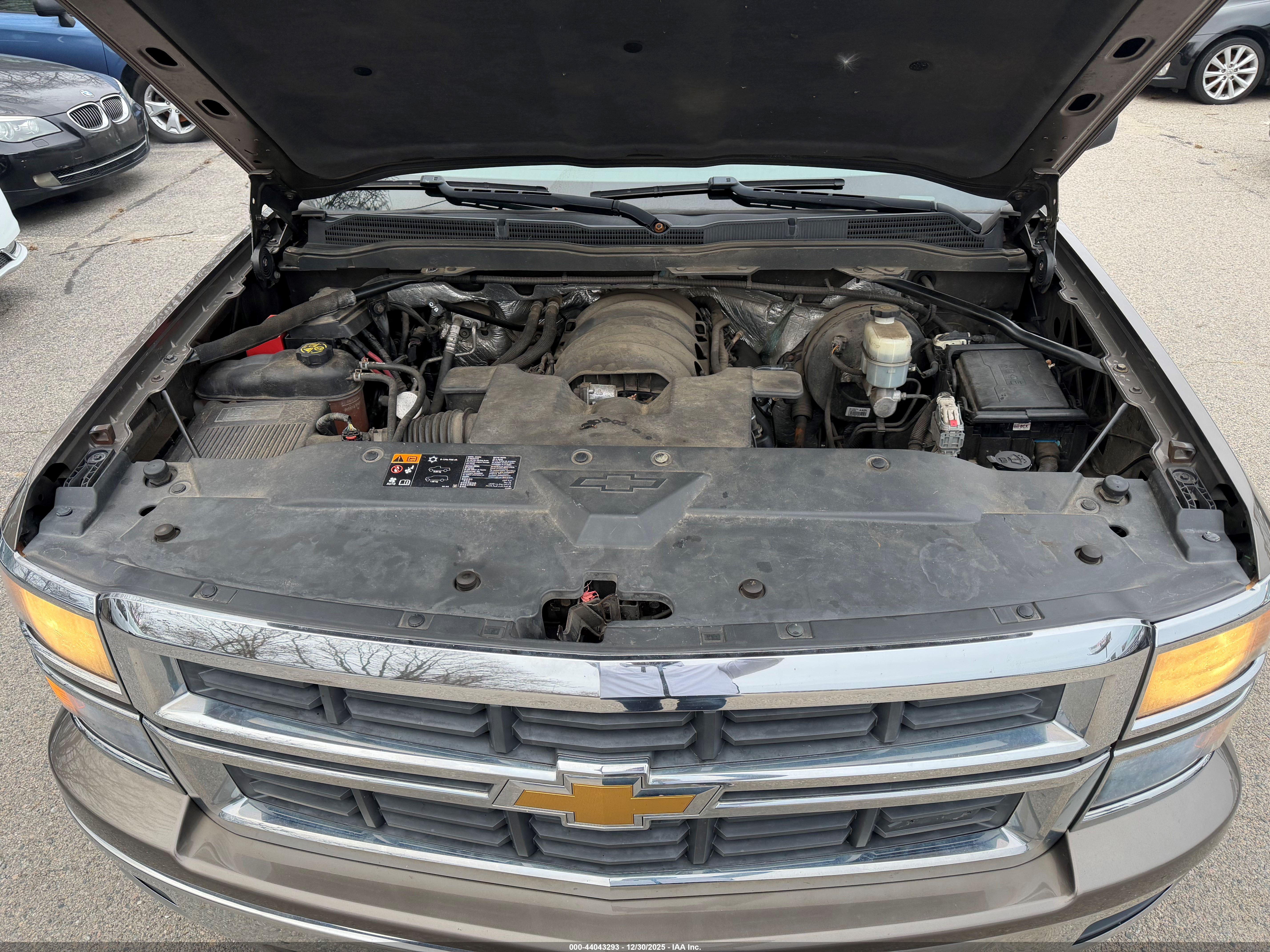 CHEVROLET SILVERADO image 10