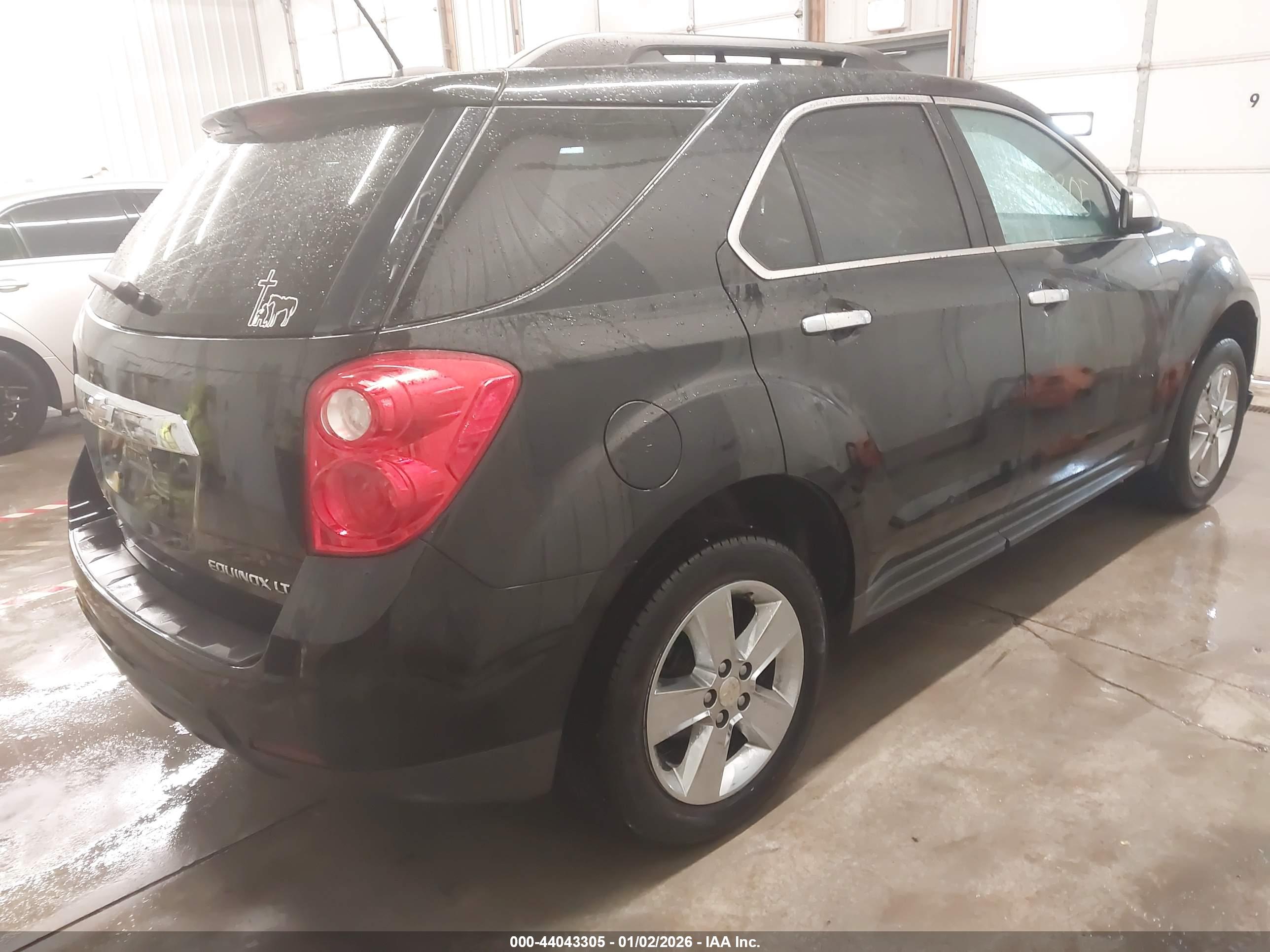 CHEVROLET EQUINOX image 4