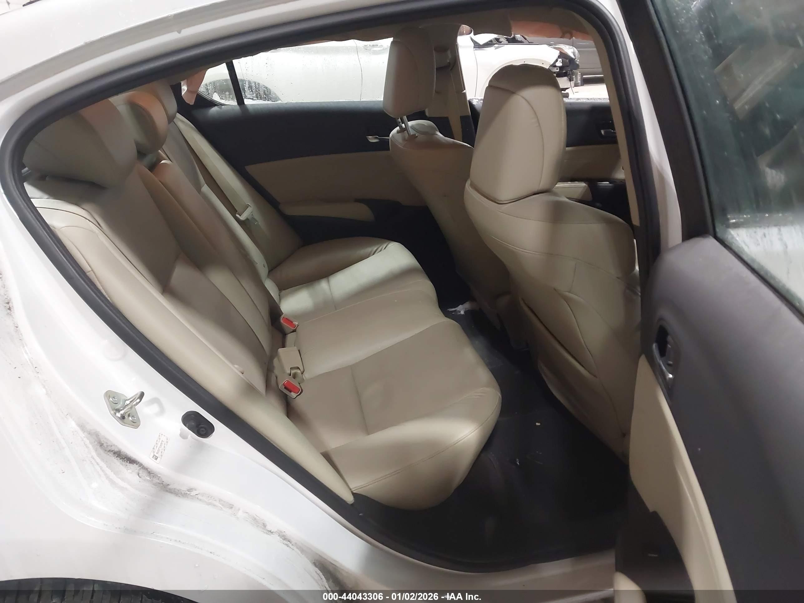 ACURA ILX image 8